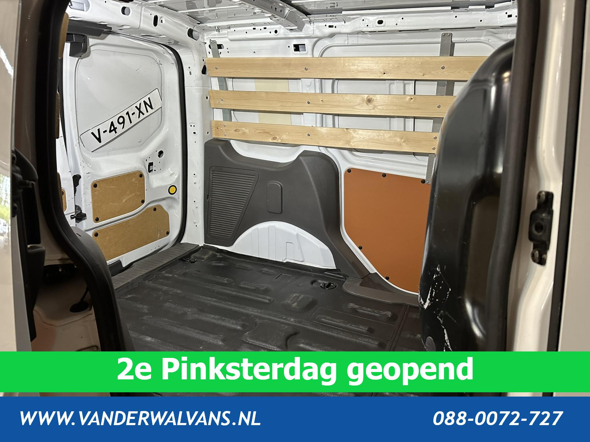 Foto 7 van Ford Transit Connect 1.5 EcoBlue L1H1 Euro6 Airco | Imperiaal | Trekhaak | Cruisecontrol