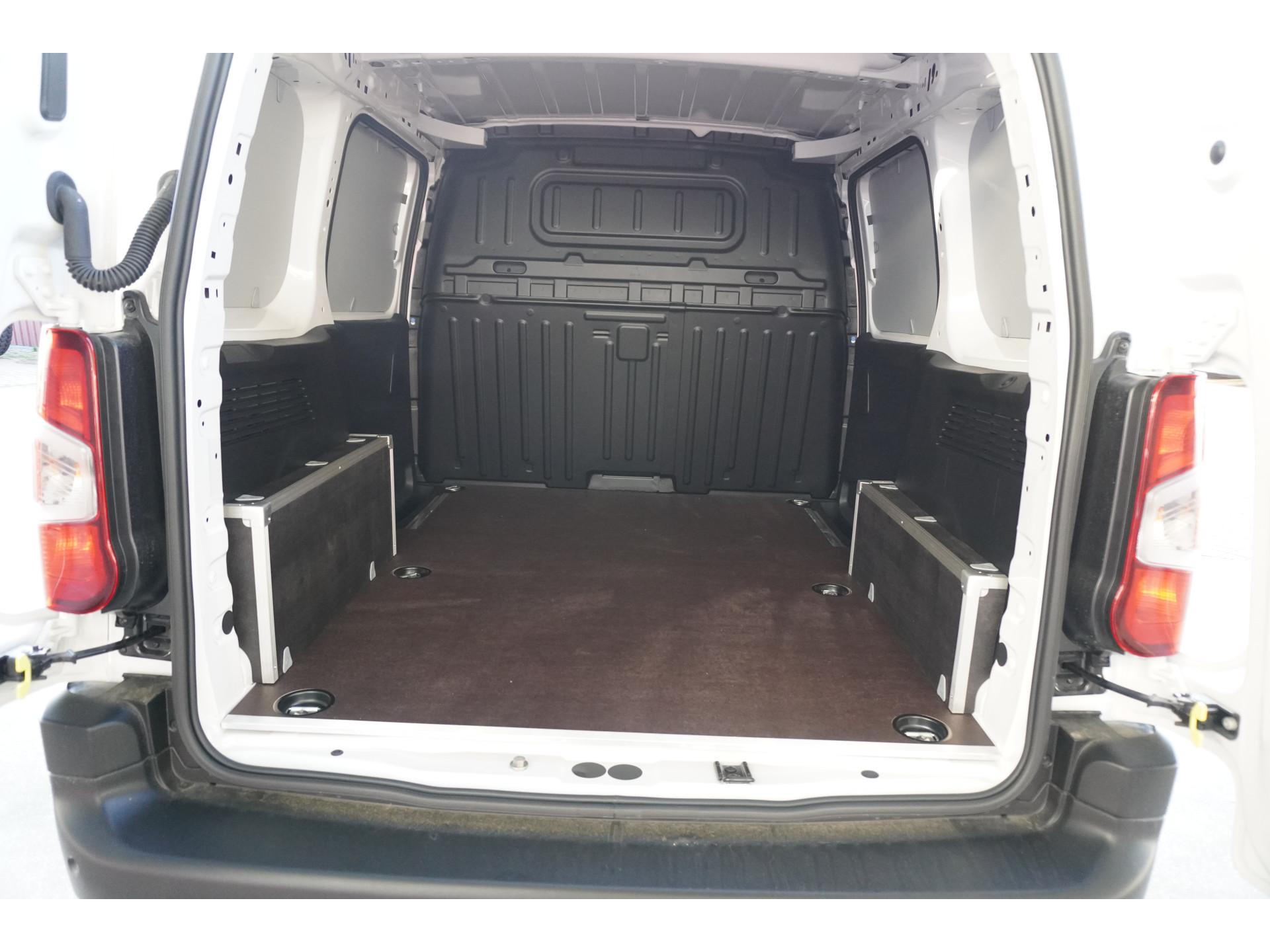 Foto 13 van Peugeot BlueHDi 100PK S&S L1 Schuifdeur links en rechts