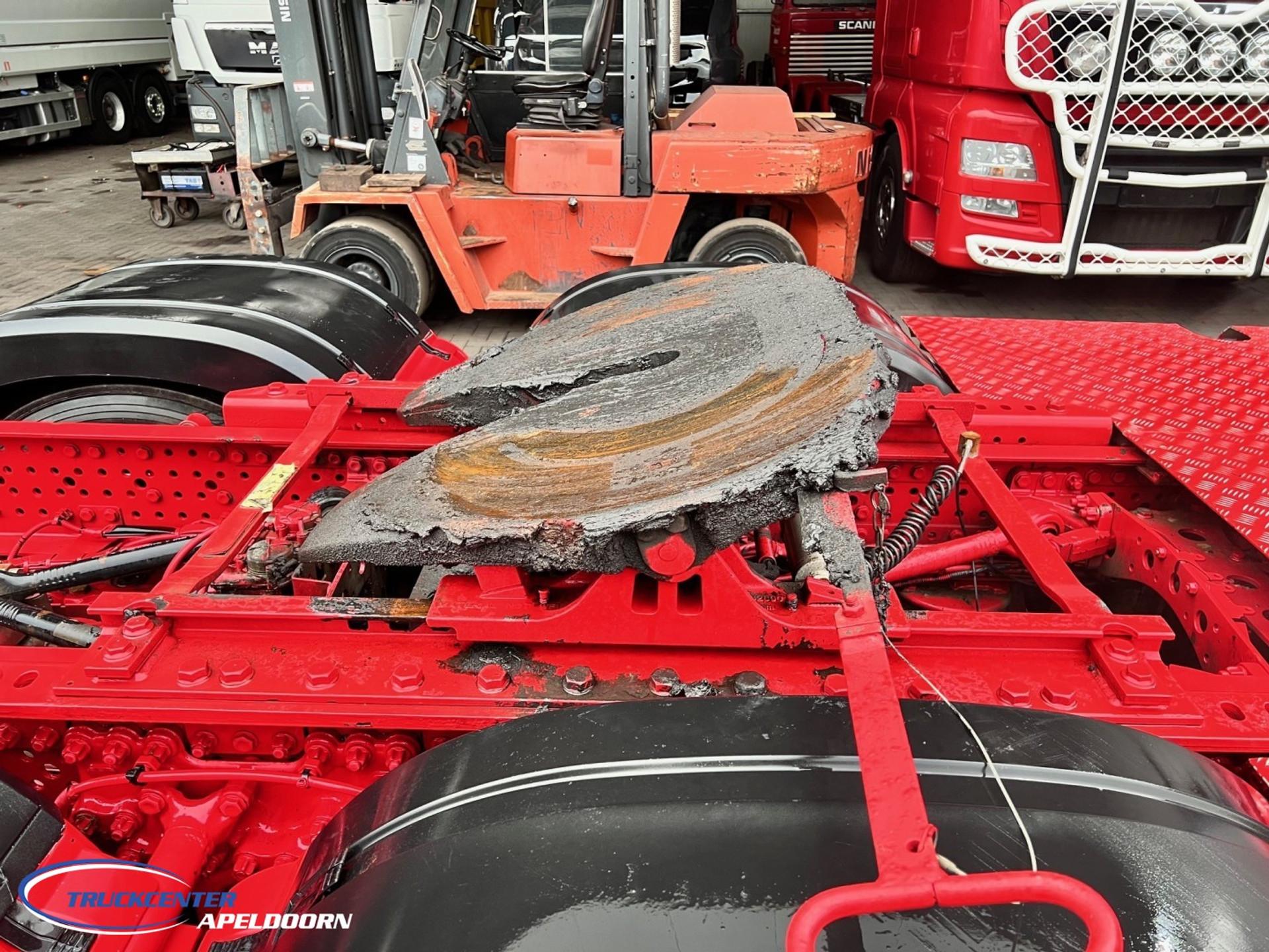 Foto 8 van Mercedes-Benz Arocs 3351
