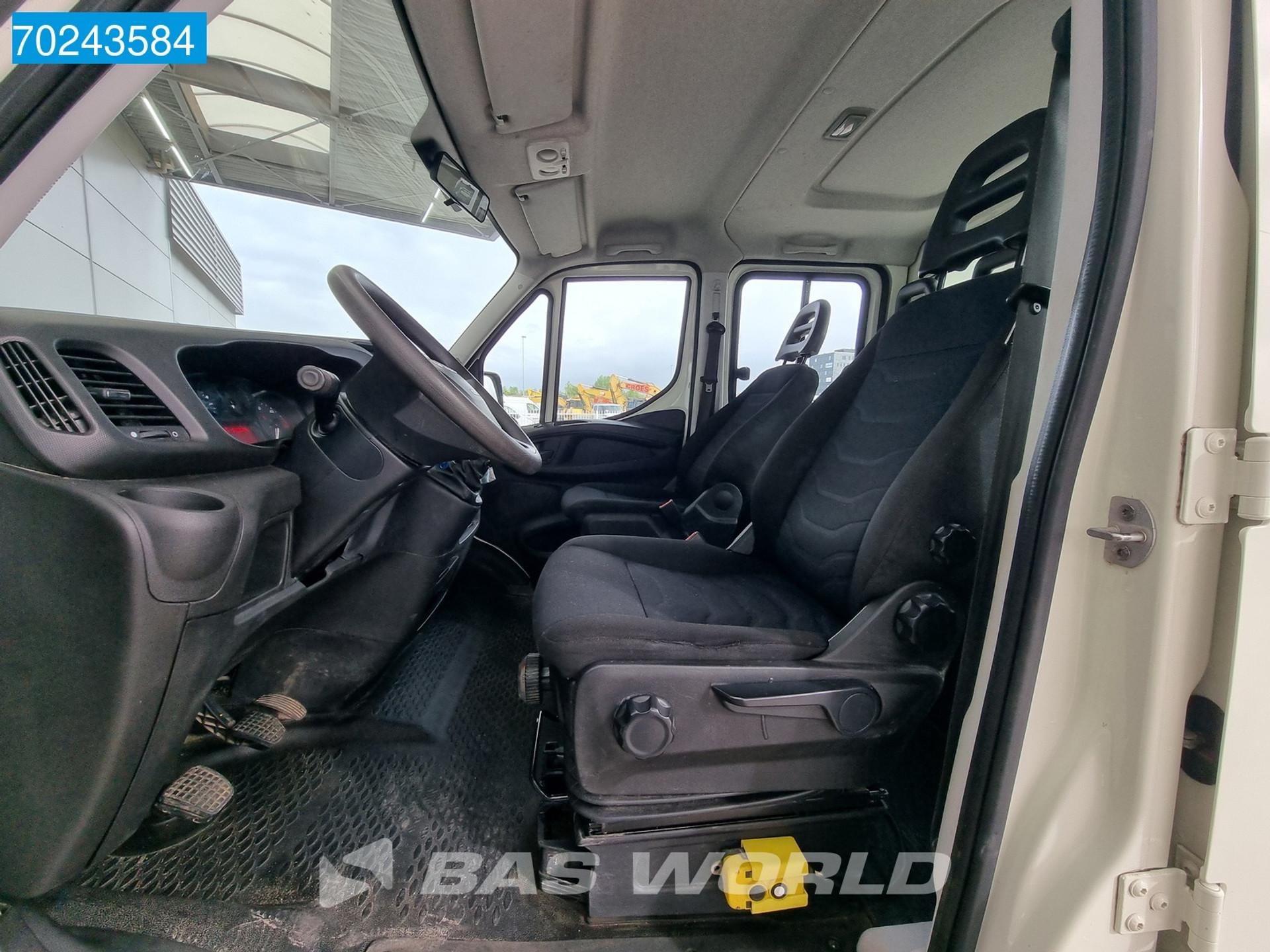 Foto 19 van Iveco Daily 35C12 Kipper Euro6 Dubbel Cabine 3500kg trekhaak Tipper Benne Kieper Dubbel cabine Trekhaak