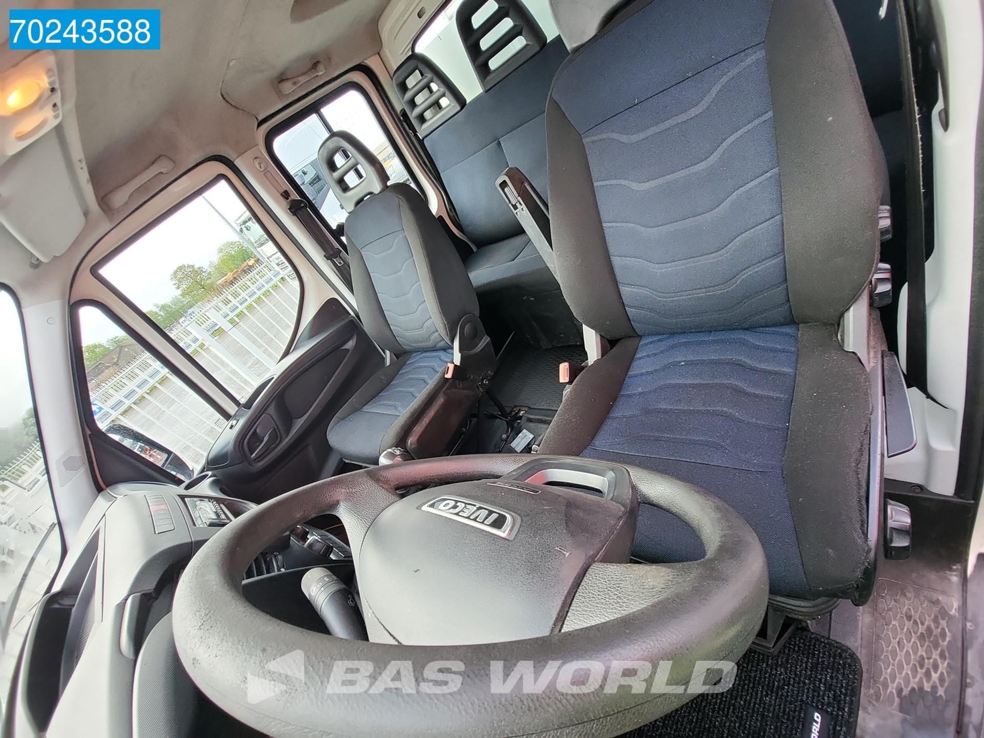 Foto 10 van Iveco Daily 35C12 Kipper met Kist Dubbel Cabine Euro6 3500kg trekhaak Tipper Benne Kieper Dubbel cabine Trekhaak