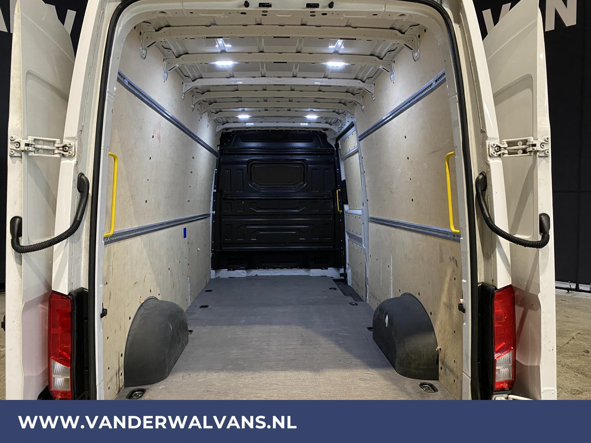 Foto 8 van MAN 3.140 L4H3 (oude L3H2) 140pk Euro6 Airco | Camera | Apple Carplay