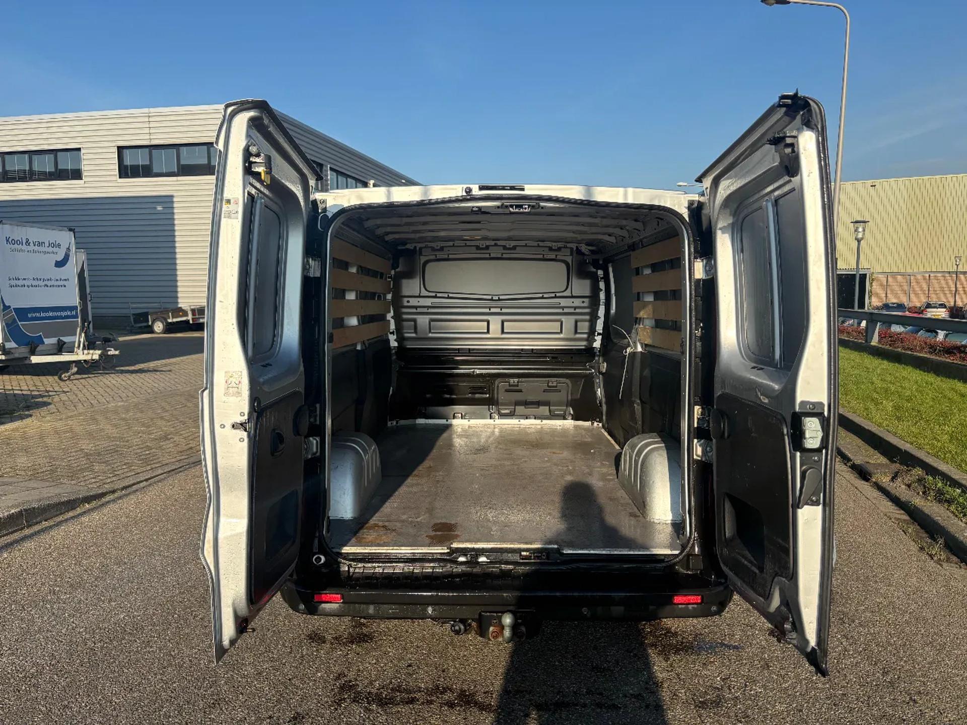 Foto 6 van Fiat 1.6MJ L2H1 Airco Navi Cruisecontrol Trekhaak EURO 6
