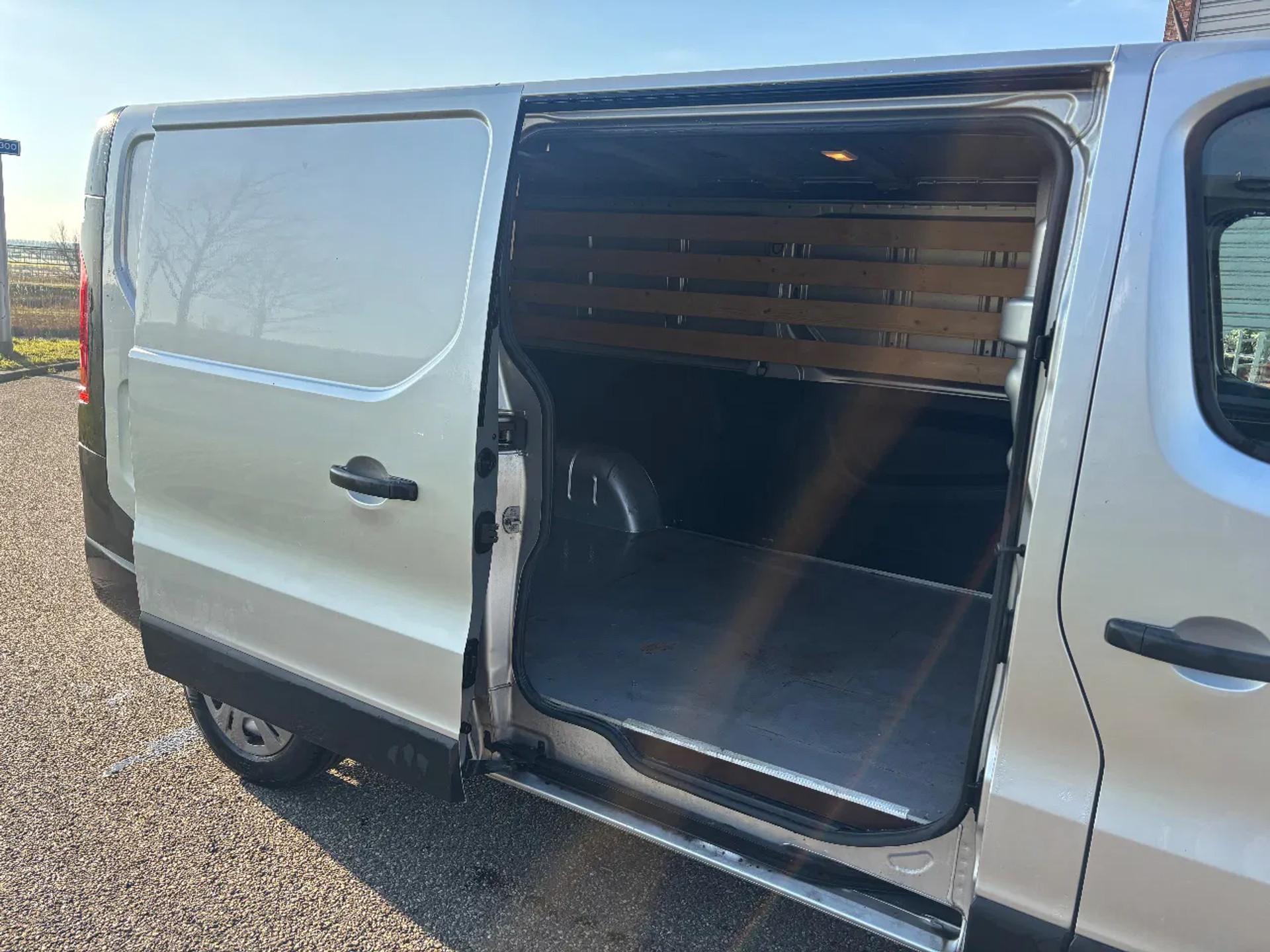 Foto 8 van Fiat 1.6MJ L2H1 Airco Navi Cruisecontrol Trekhaak EURO 6
