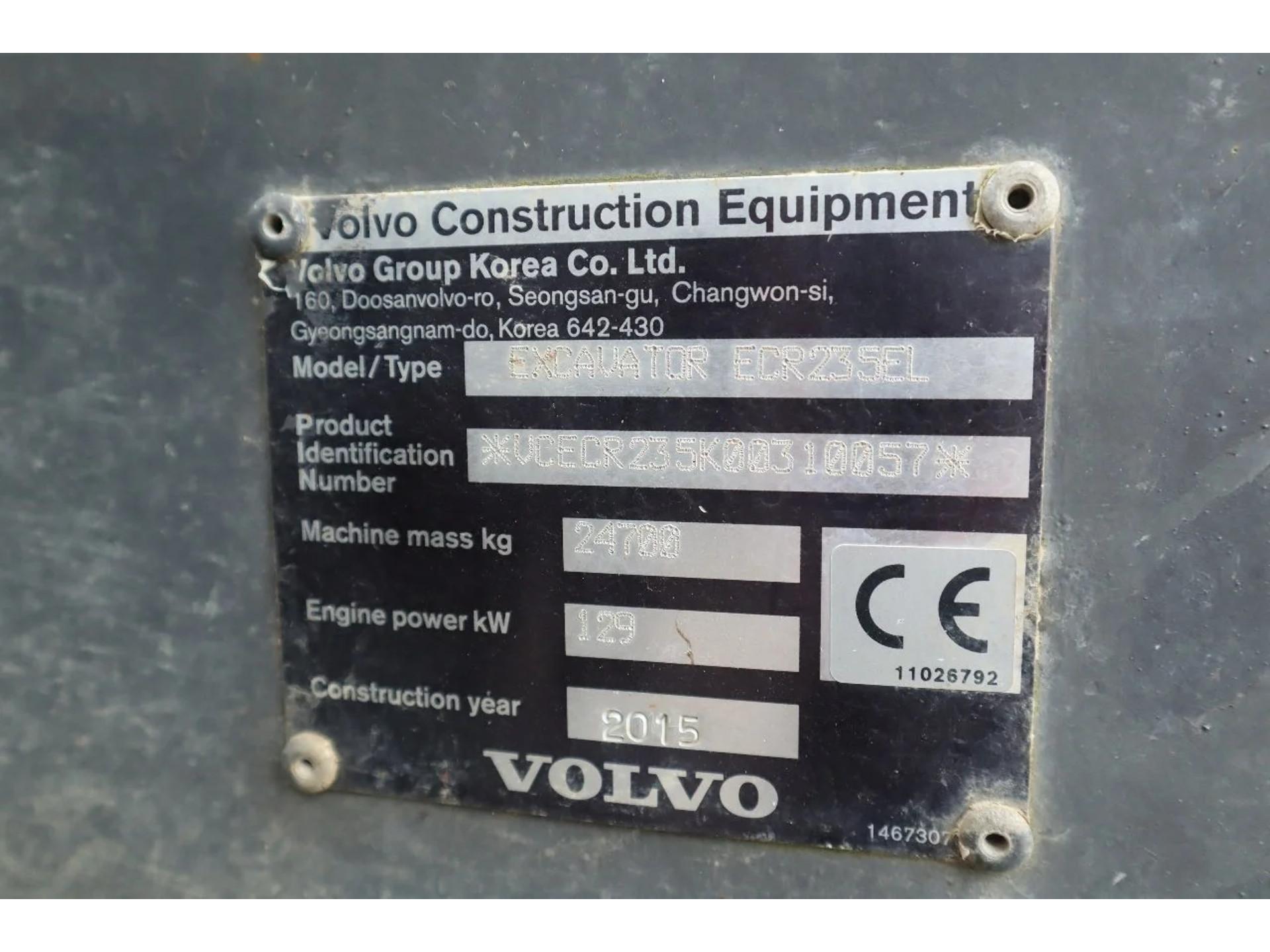 Foto 17 van Volvo ECR 235 EL | ROTOTILT | BUCKET | AIRCO