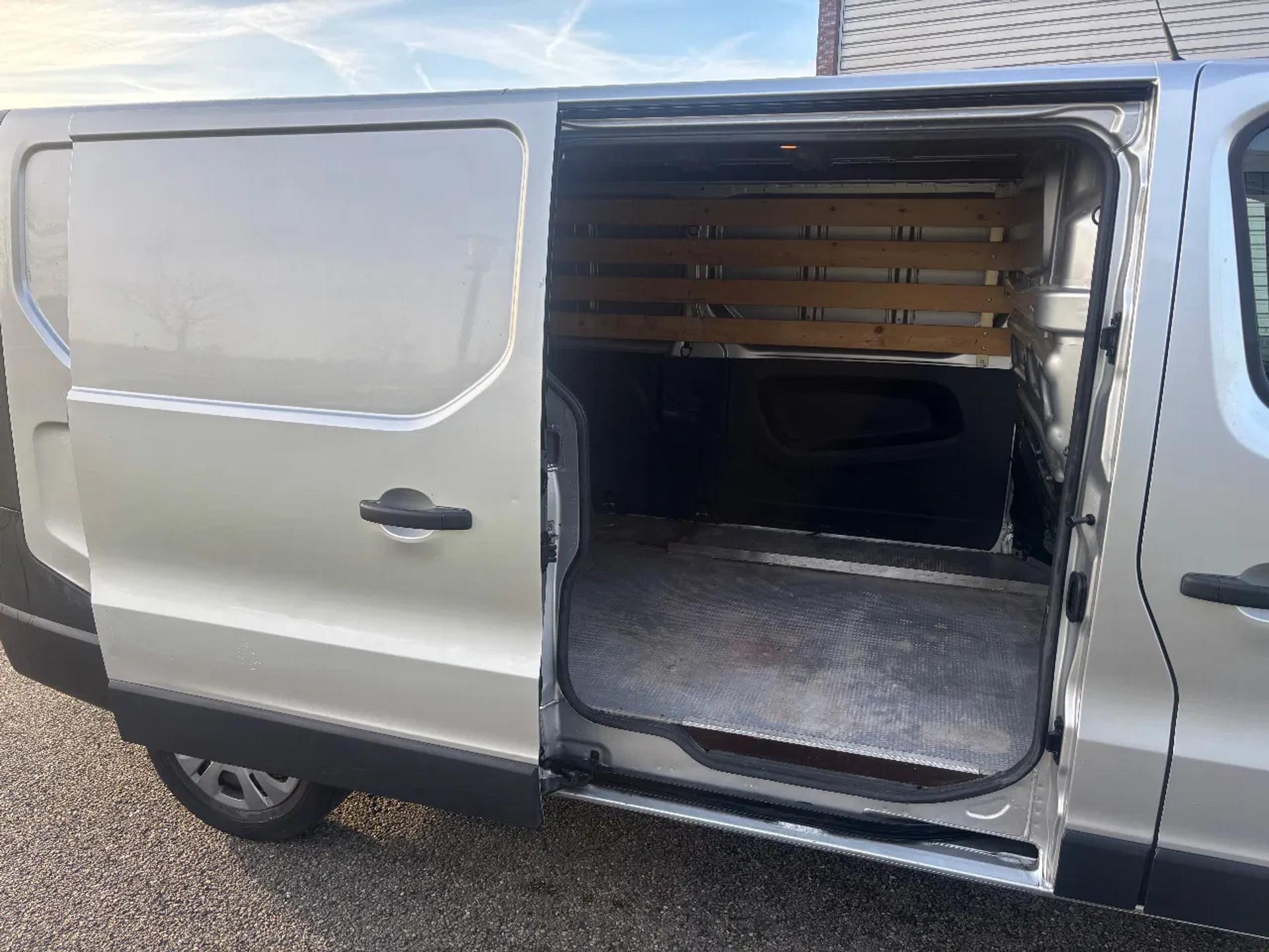 Foto 8 van Fiat 1.6MJ L2H1 Airco Navi Cruisecontrol Trekhaak EURO 6