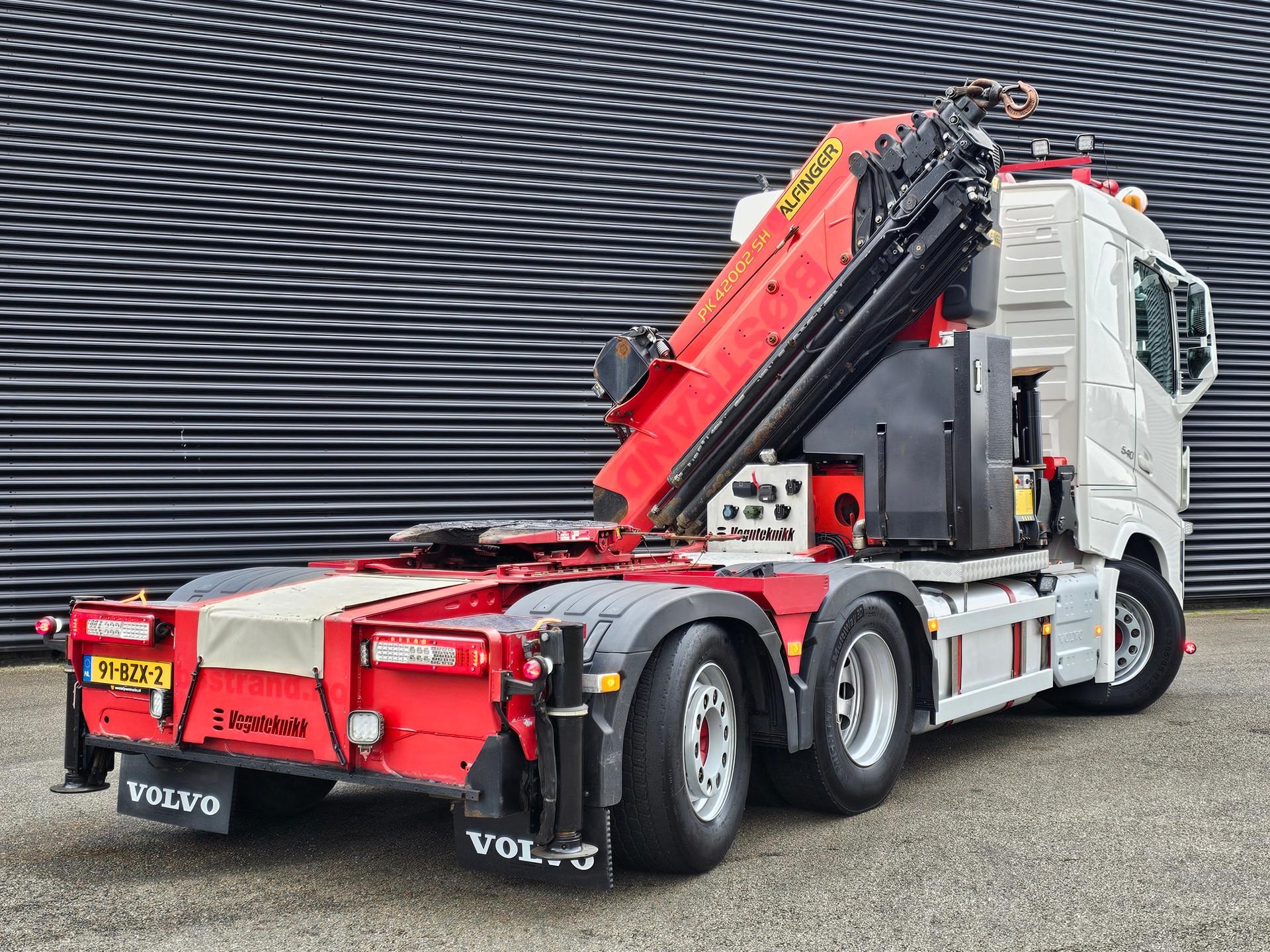 Foto 6 van Volvo FH 540 6x2-4 / PALFINGER 42 t/m CRANE / KRAN / WINCH