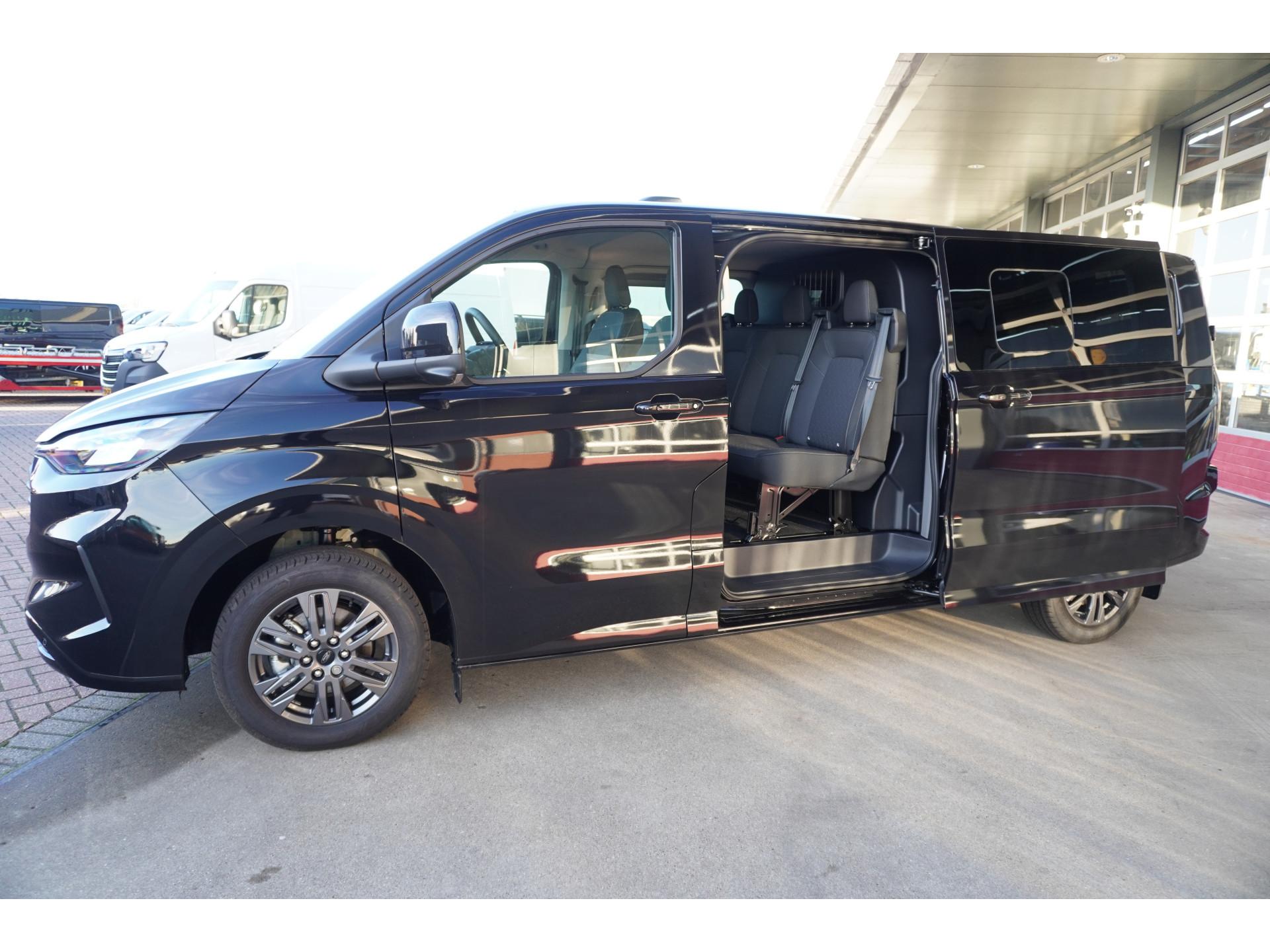 Foto 8 van Ford 320L 2.0 TDCI 170PK L2H1 Limited DubbelCabine Automaat Schuifdeur L/R