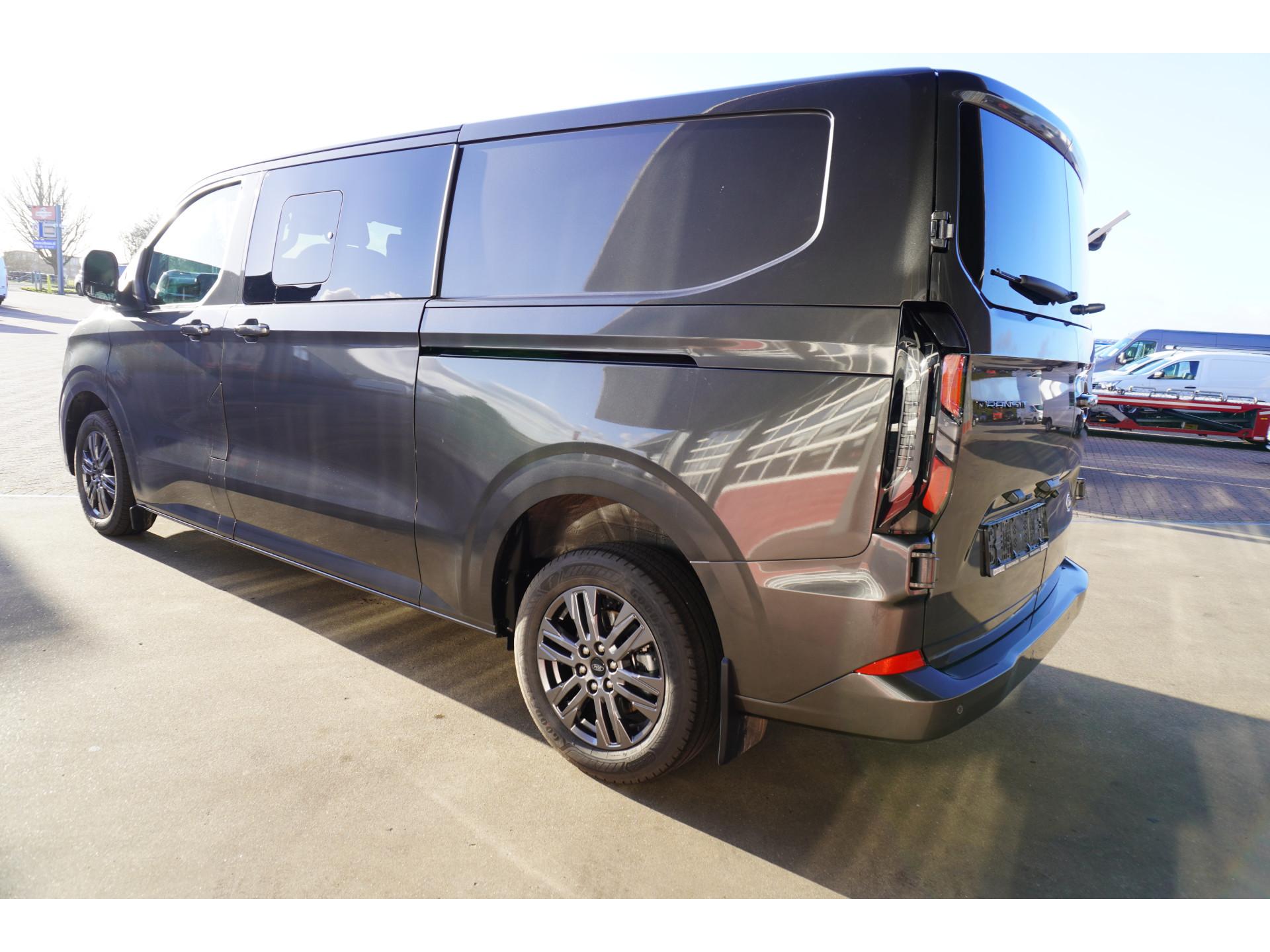 Foto 6 van Ford 320L 2.0 TDCI 170PK L2H1 Limited DubbelCabine Automaat Schuifdeur L/R