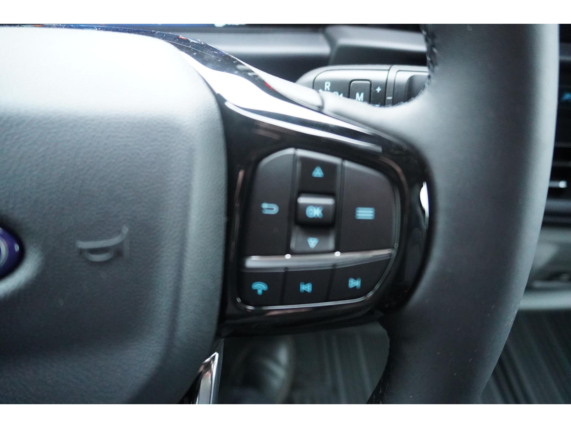 Foto 24 van Ford 320L 2.0 TDCI 170PK L2H1 Limited DubbelCabine Automaat
