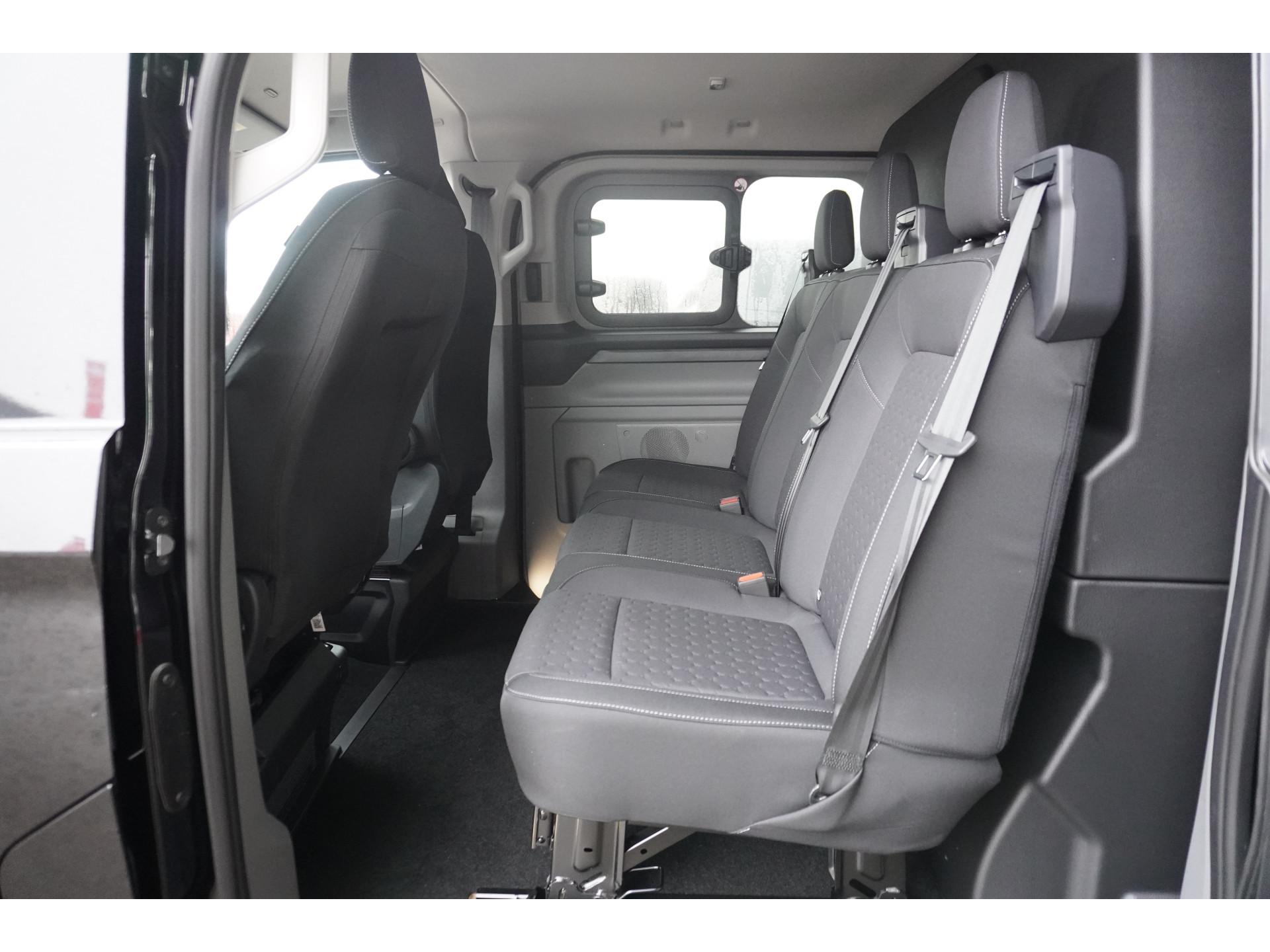 Foto 28 van Ford 320L 2.0 TDCI 170PK L2H1 Limited DubbelCabine Automaat