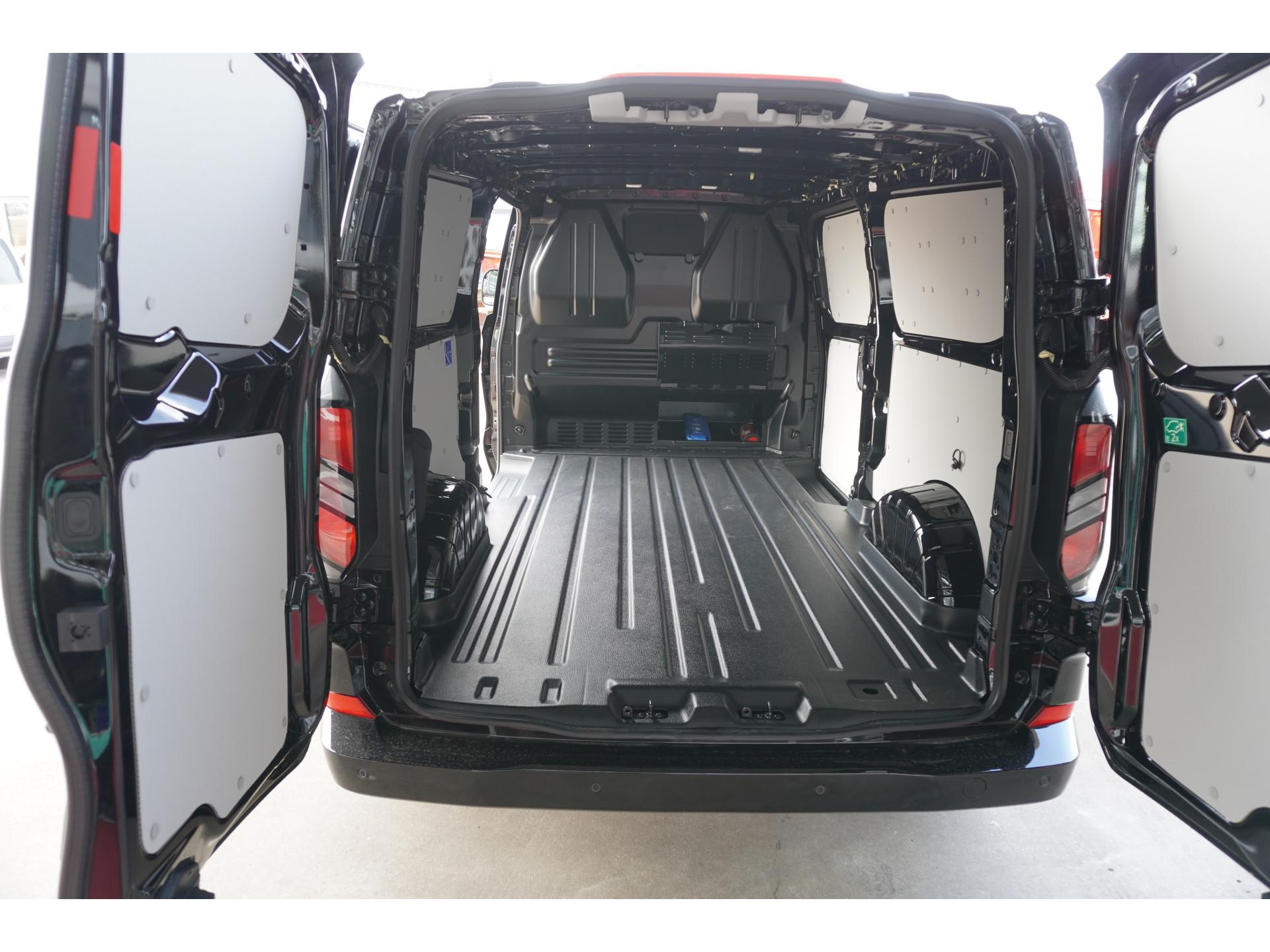 Foto 7 van Ford 320 2.0 TDCI 170PK L2H1 Limited Automaat Schuifdeur L/R