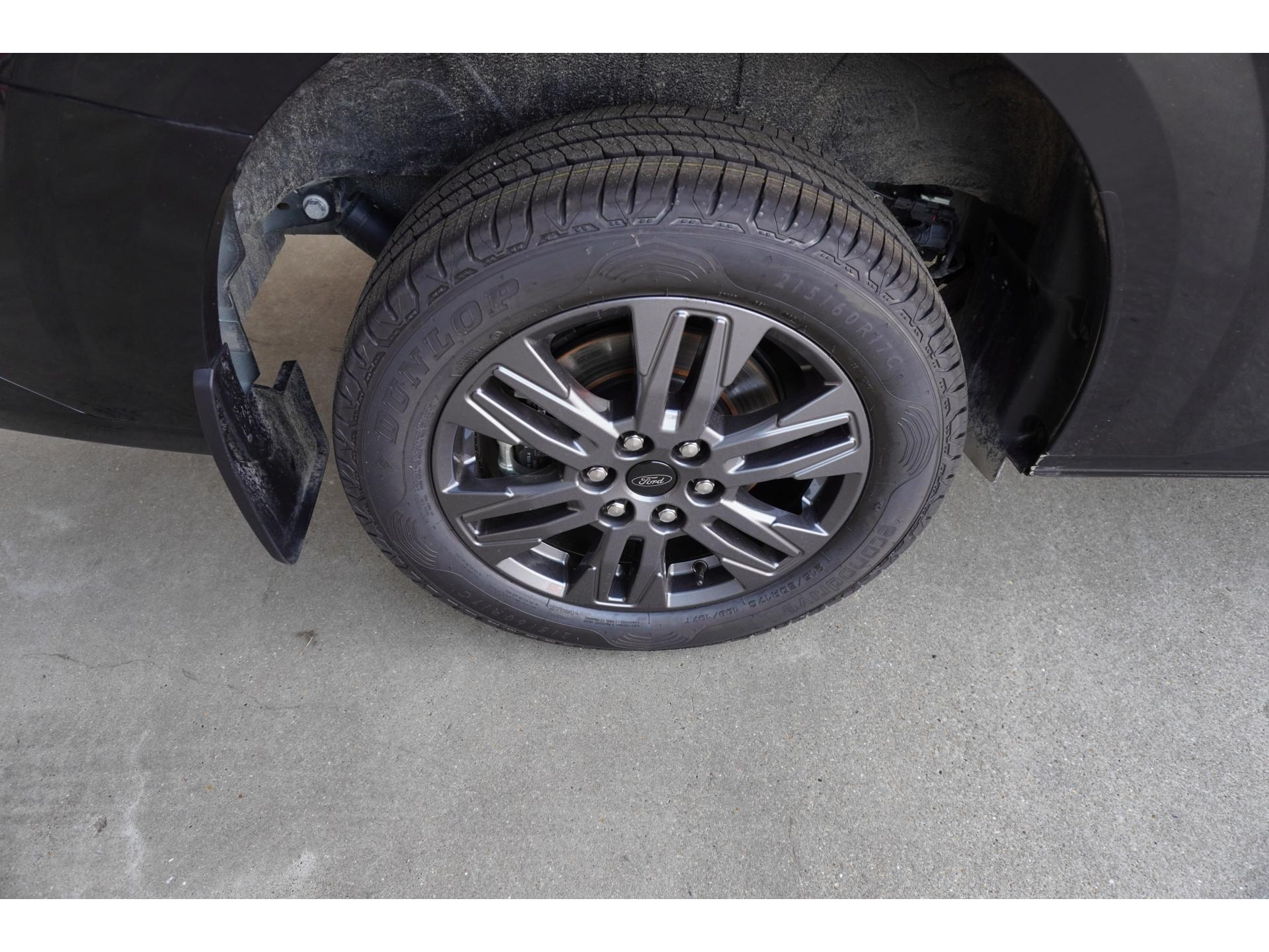 Foto 8 van Ford 320 2.0 TDCI 170PK L2H1 Limited Automaat Schuifdeur L/R
