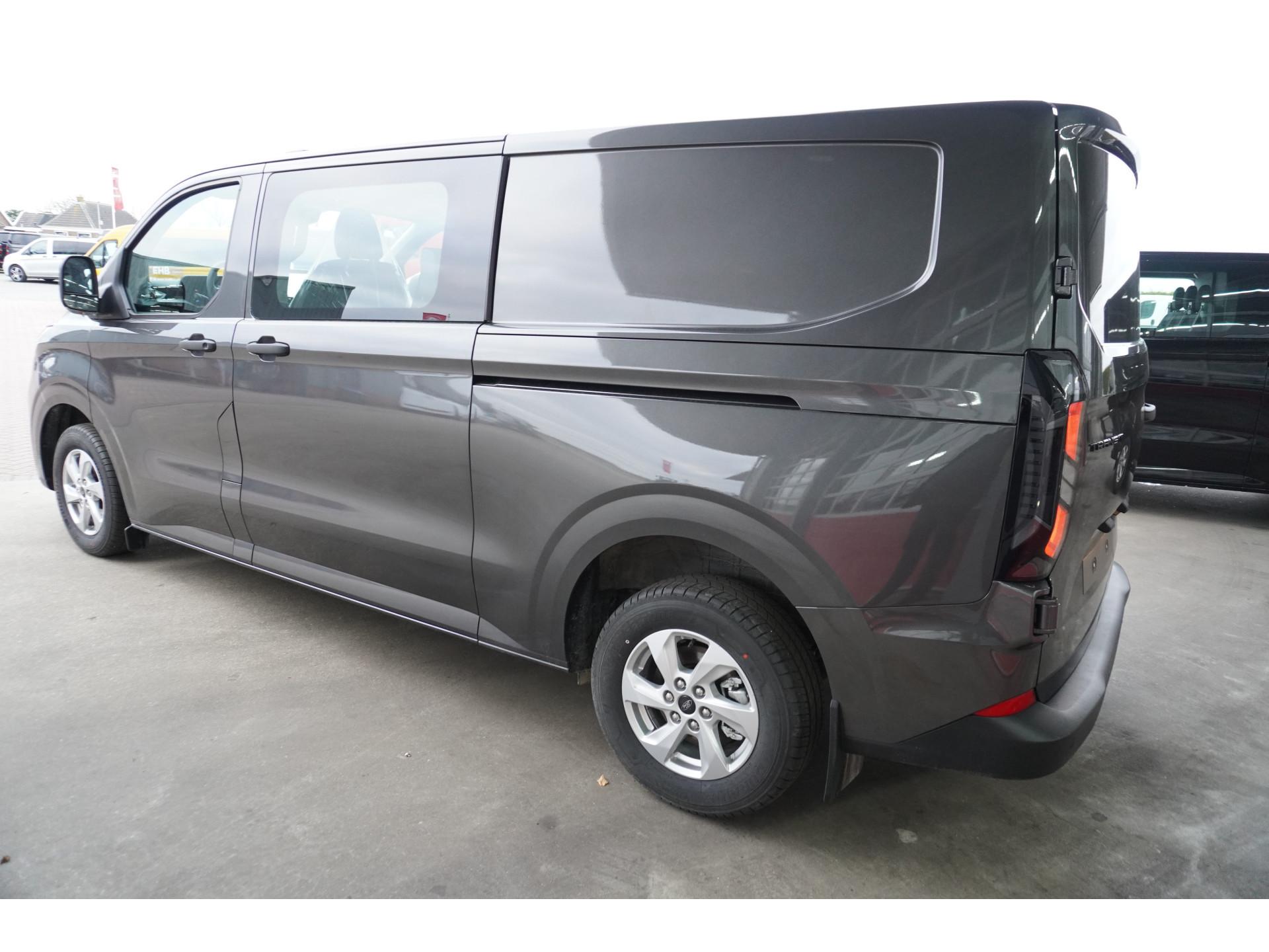 Foto 7 van Ford 320L 2.0 TDCI 150PK L2H1 Trend Dubbelcabine Schuifdeur L/R