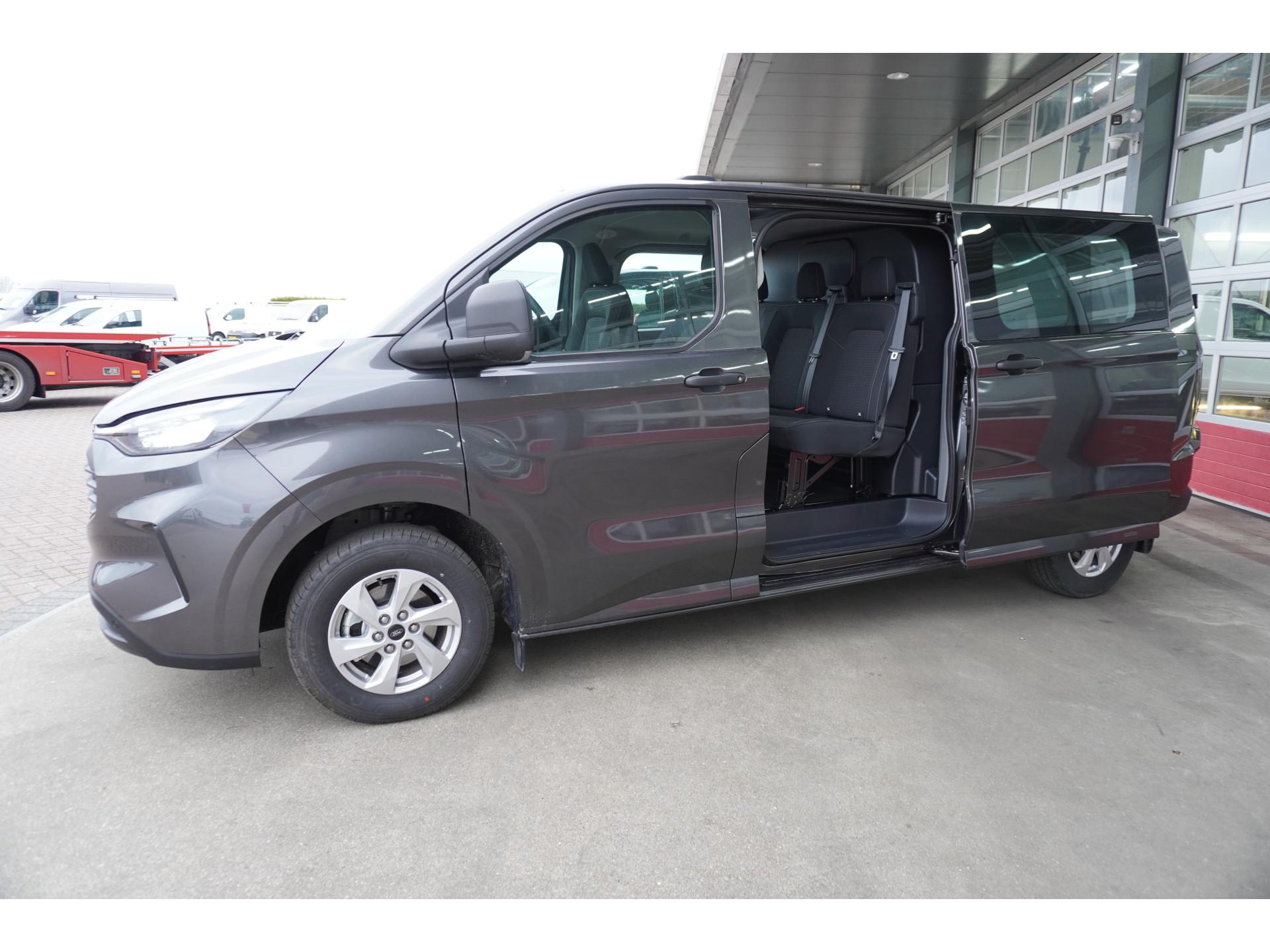 Foto 9 van Ford 320L 2.0 TDCI 150PK L2H1 Trend Dubbelcabine Schuifdeur L/R