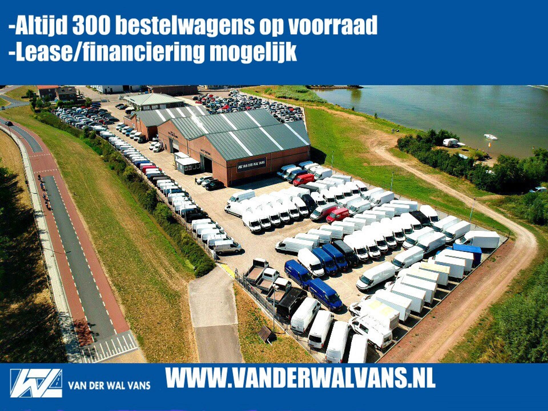 Foto 20 van Citroën 2.2BlueHDi 131pk Bakwagen + Laadklep Euro6 Airco | Camera | 920kg laadvermogen