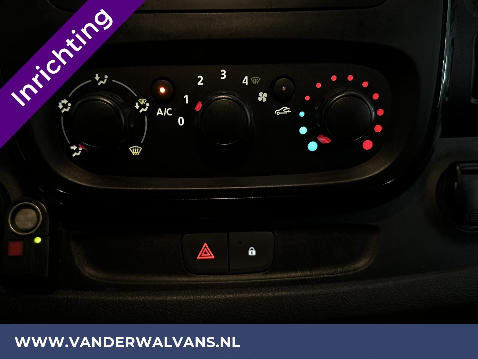 Foto 4 van Opel Vivaro 1.6 CDTI 125pk inrichting L2H1 Euro6 Airco | Omvormer | Camera | Navigatie | Trekhaak | LED