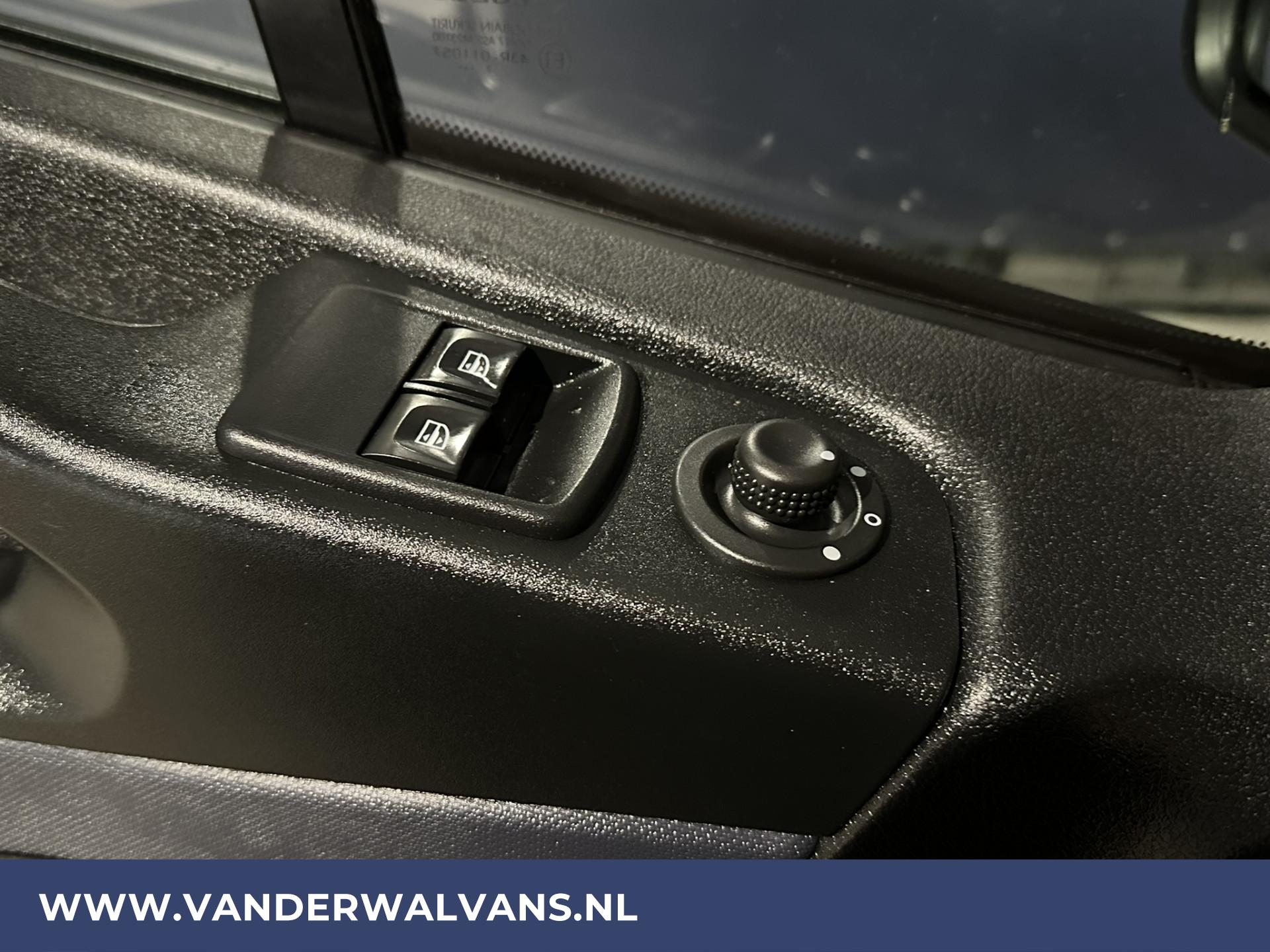 Foto 17 van Opel Vivaro 1.6 CDTI L1H1 Euro6 Airco | Navigatie | Cruisecontrol | LED | Parkeersensoren