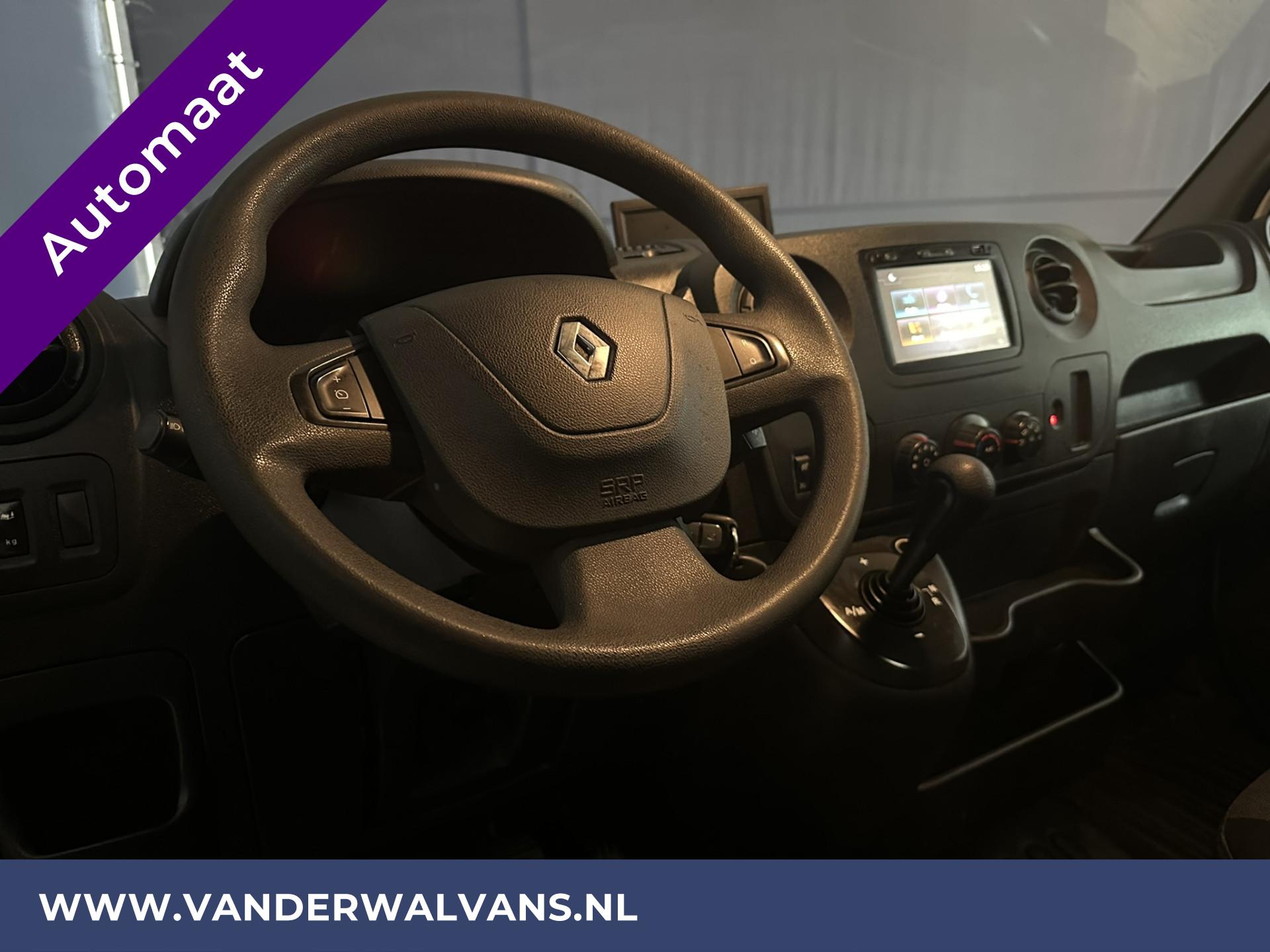 Foto 15 van Renault Master 2.3dCi 170pk Automaat L3H2 Euro6 Airco | Imperiaal | Camera | Navigatie | Cruisecontrol | Sidebars