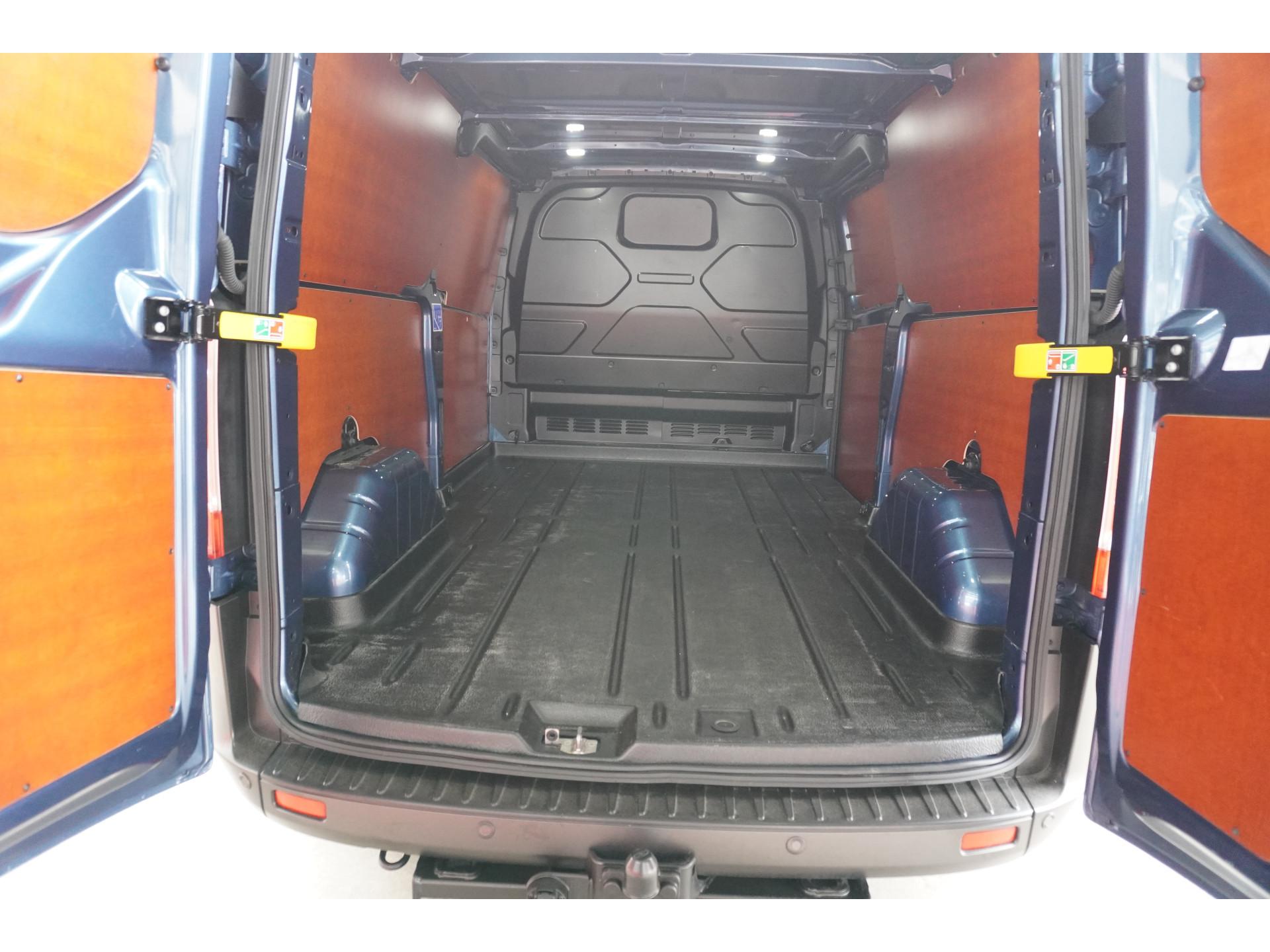 Foto 14 van Ford 300 2.0 TDCI 170PK L2H1 Trail