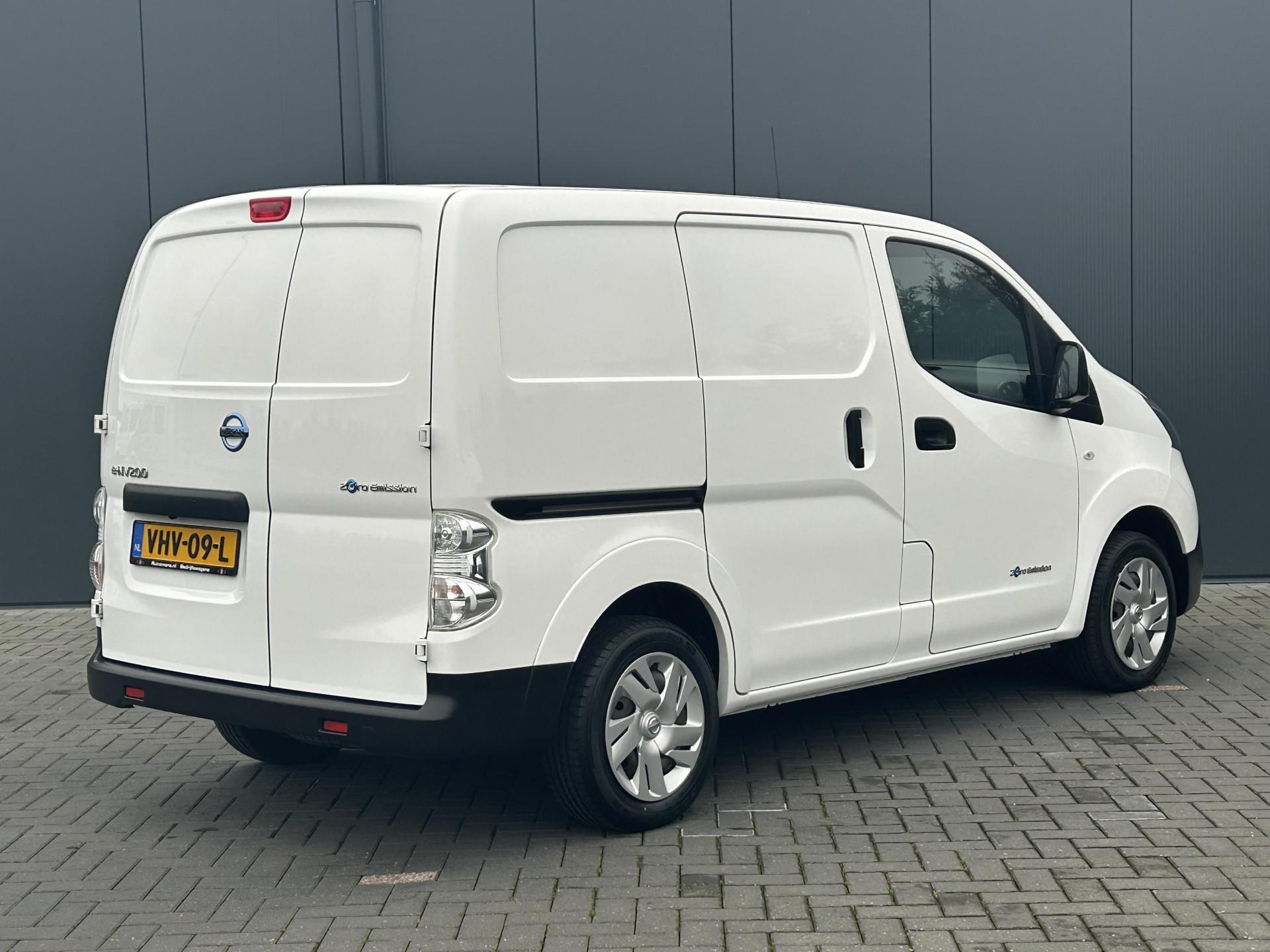 Foto 2 van Nissan 40 kWh / FULL ELECTRIC / 17.199 KM !! / 2x LAADKABEL / AUTOMAAT / AIRCO / CRUISE / CAMERA / NAVI