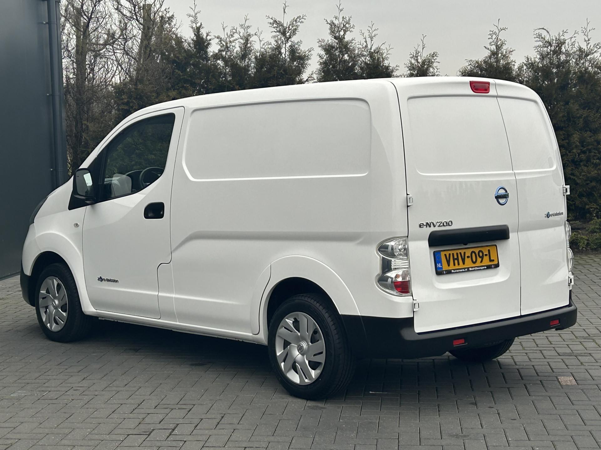 Foto 4 van Nissan 40 kWh / FULL ELECTRIC / 17.199 KM !! / 2x LAADKABEL / AUTOMAAT / AIRCO / CRUISE / CAMERA / NAVI