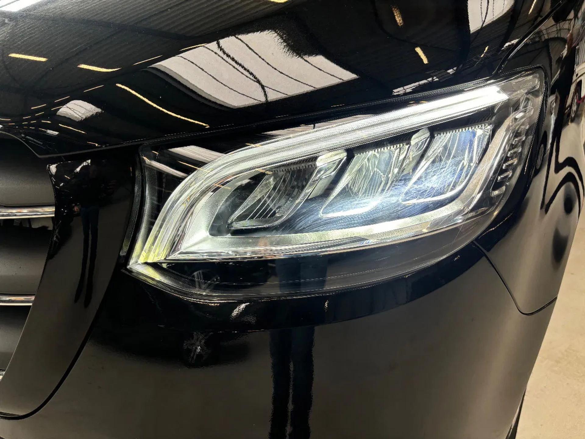 Foto 5 van Mercedes-Benz 319CDI L2H1 PRO Automaat Airco Navi Cruisecontrol LED 3500KG Trekhaak NIEUW