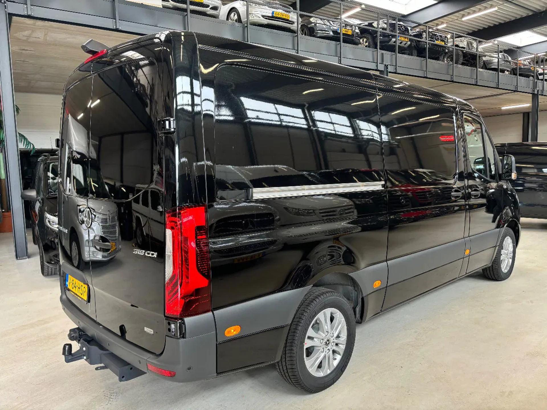 Foto 9 van Mercedes-Benz 319CDI L2H1 PRO Automaat Airco Navi Cruisecontrol LED 3500KG Trekhaak NIEUW