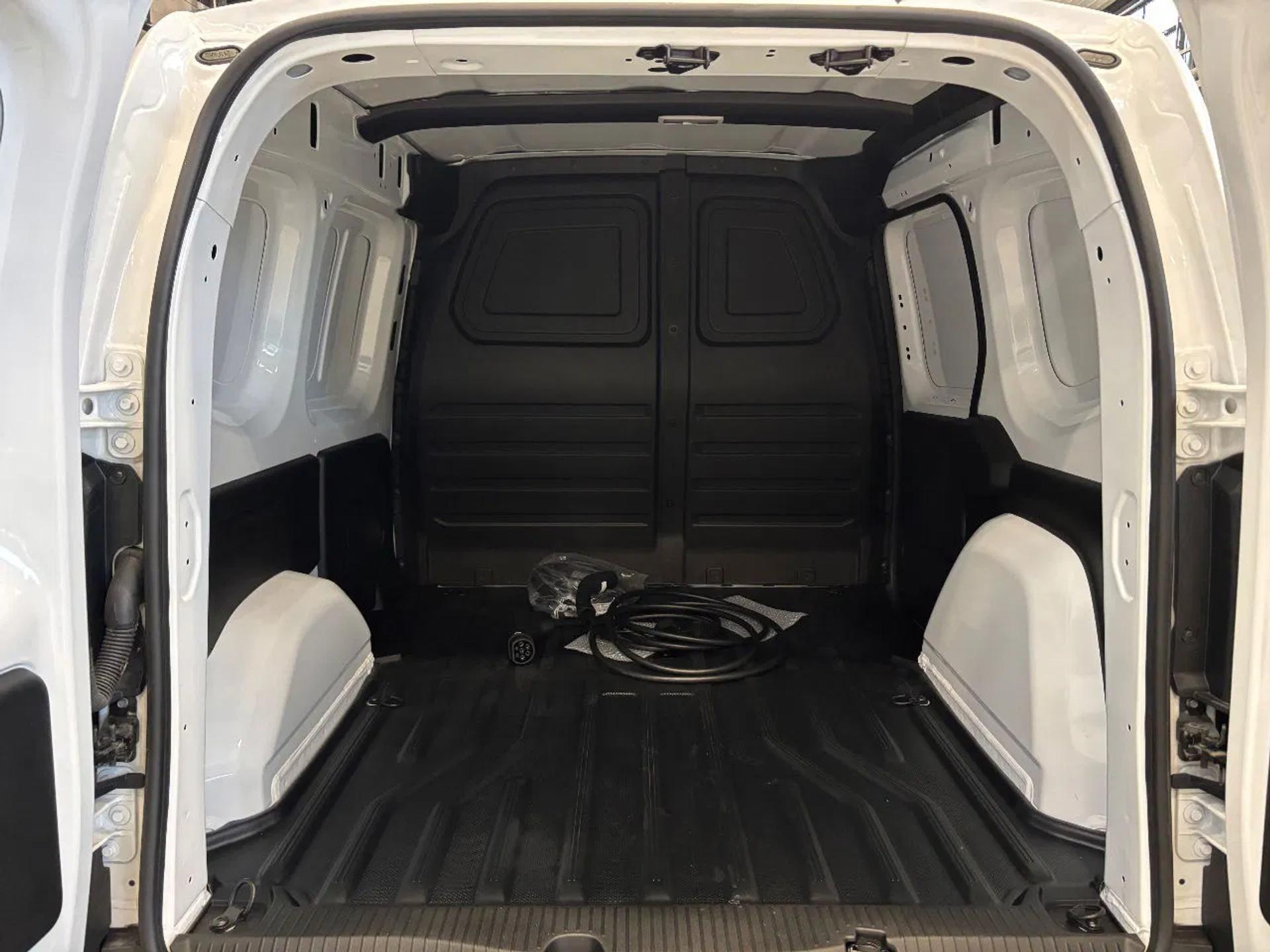 Foto 11 van Nissan N-Connecta L1 45 kWh automaat 5 x op voorraad