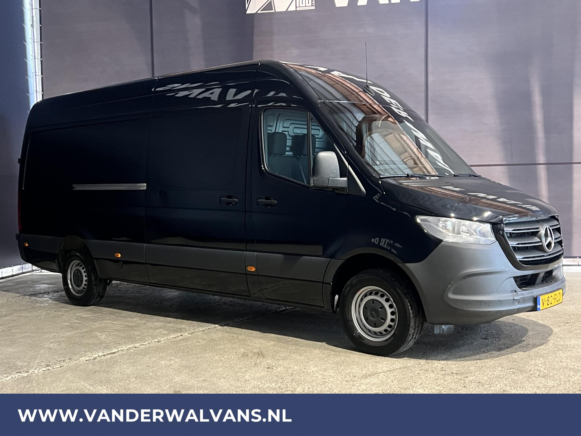 Foto 12 van Mercedes-Benz Sprinter 317 CDI 170pk L3H2 Euro6 Airco | Camera | Apple Carplay | Android Auto