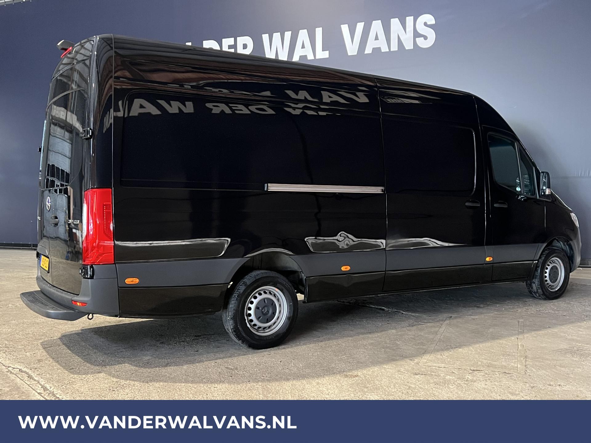 Foto 14 van Mercedes-Benz Sprinter 317 CDI 170pk L3H2 Euro6 Airco | Camera | Apple Carplay | Android Auto