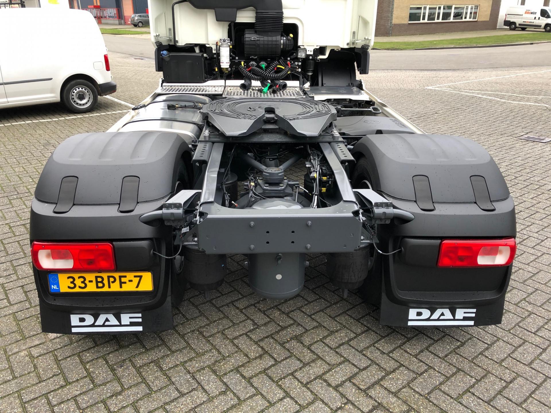 Foto 4 van DAF CF 410 FT
