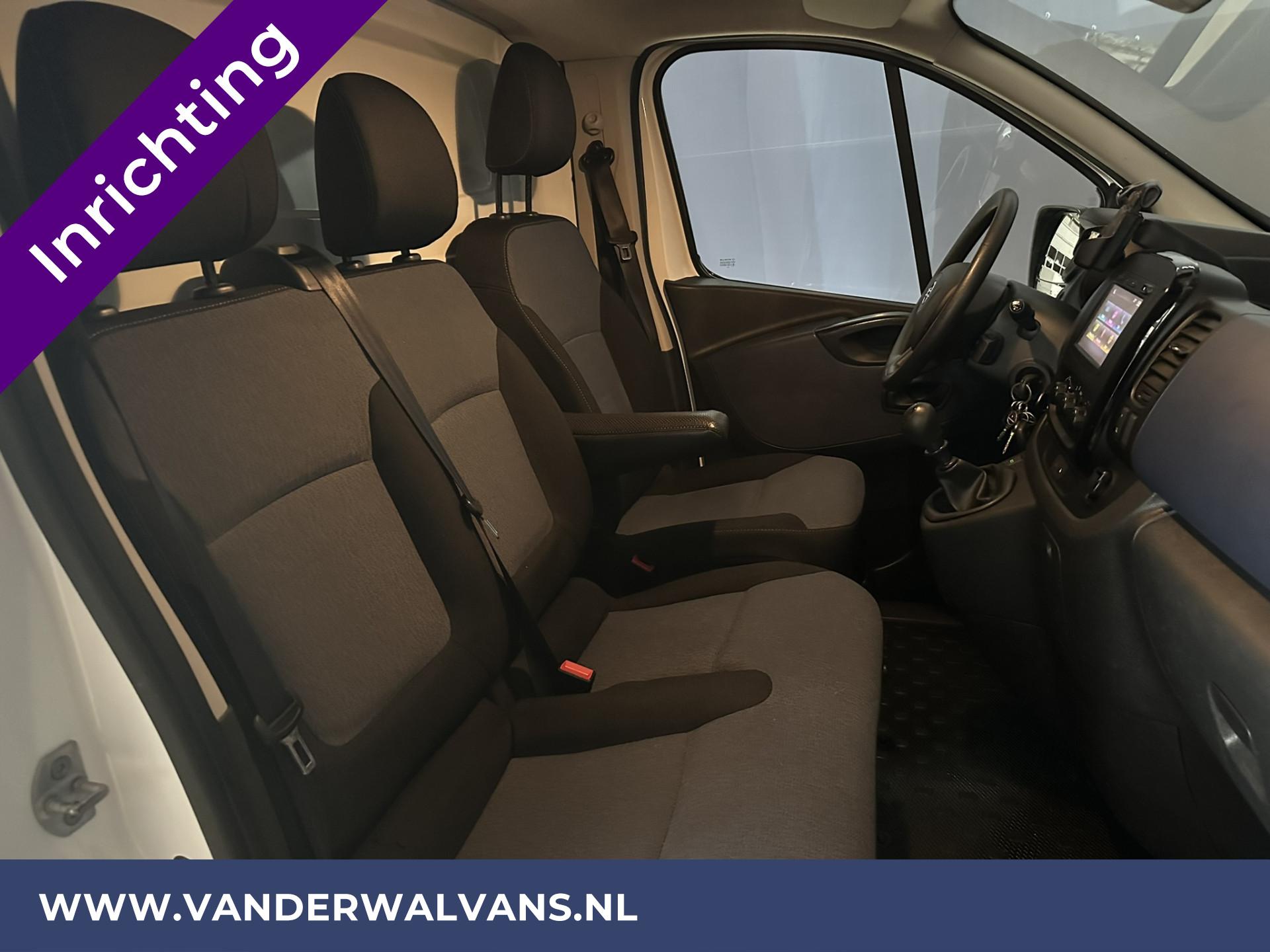 Foto 18 van Opel Vivaro 1.6 CDTI 125pk L2H1 Euro6 | Inrichting | Airco | Navigatie | Cruisecontrol