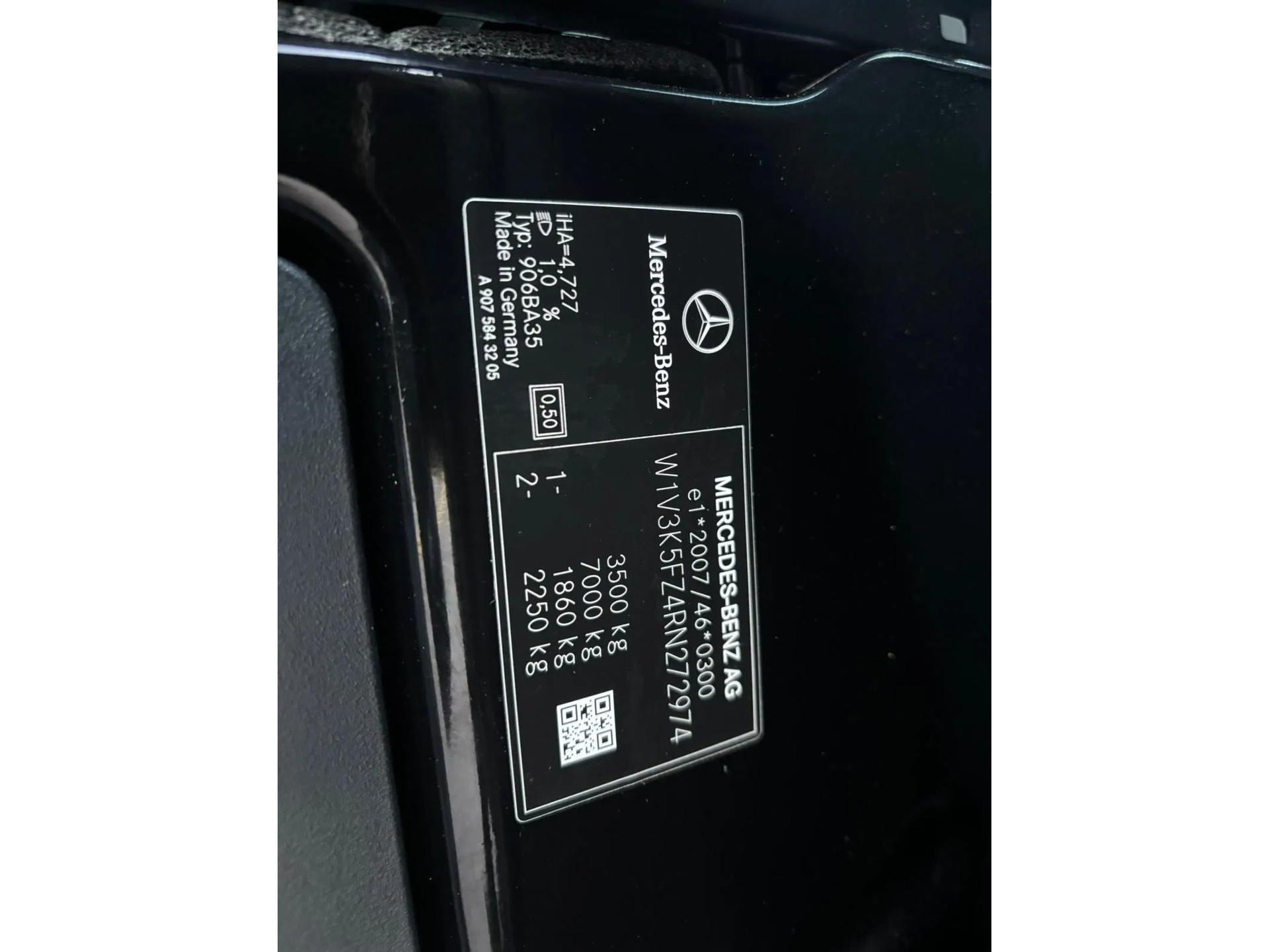 Foto 14 van Mercedes-Benz 317CDI Dubbelcabine Openlaadbak Airco 3500KG Trekhaak 17.400KM BPM VRIJ 10 x op voorraad