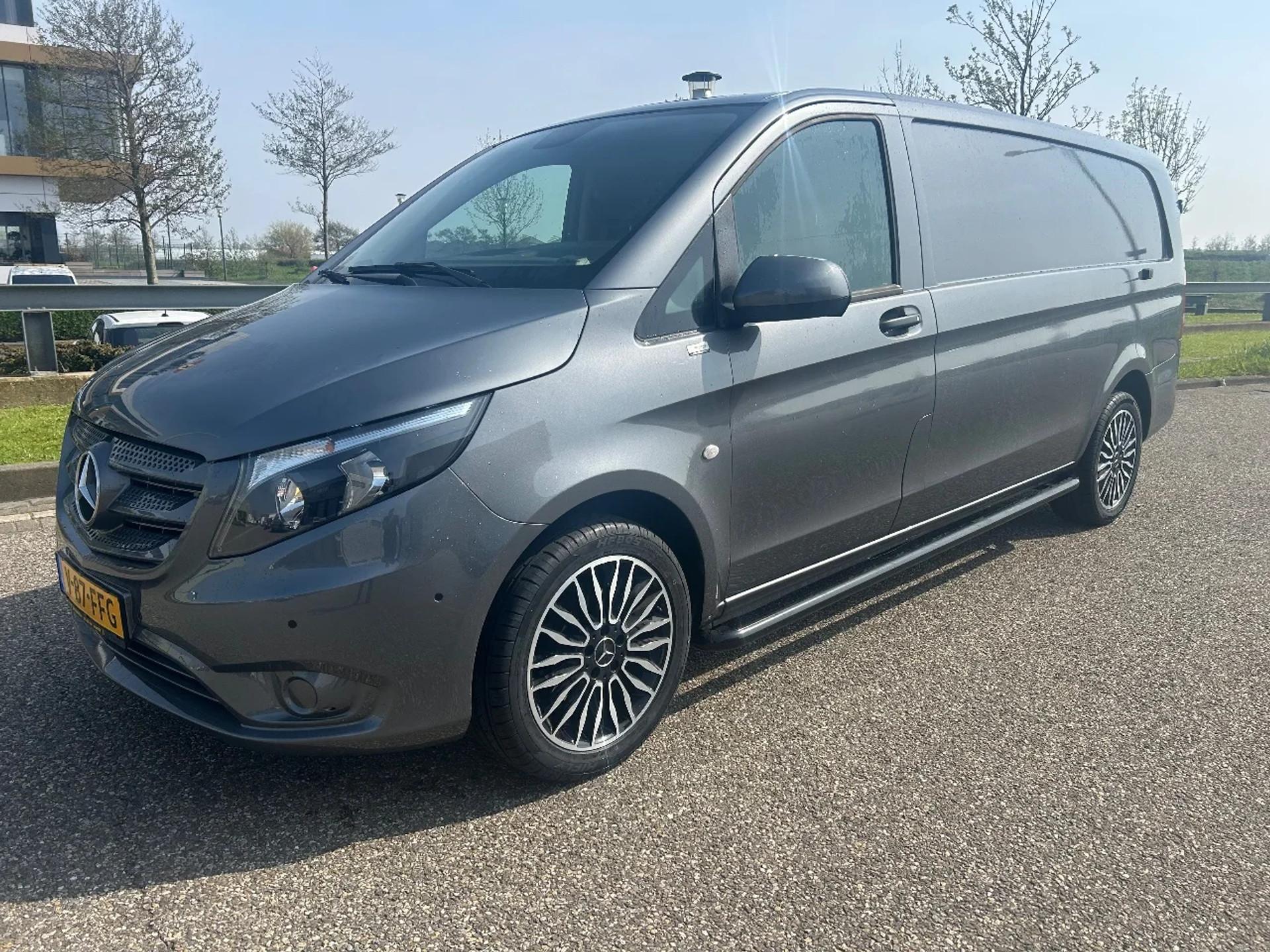 Foto 2 van Mercedes-Benz Vito 116CDI XXL Automaat Airco Navi Cruisecontrol