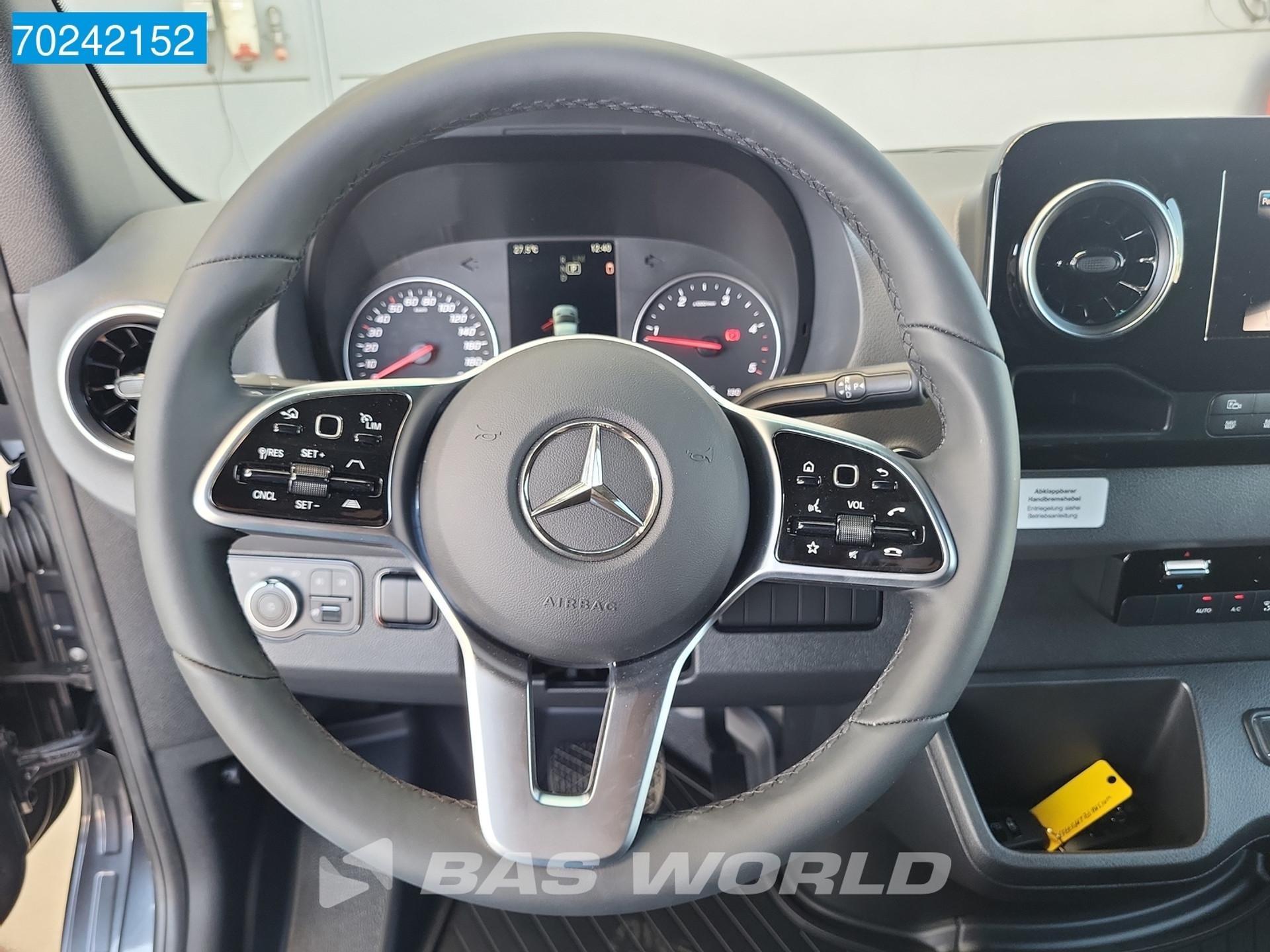 Foto 15 van Mercedes-Benz Sprinter 319 CDI Automaat L2H1 ACC 360Camera 10''MBUX Laag dak Nieuw! 9m3 Airco