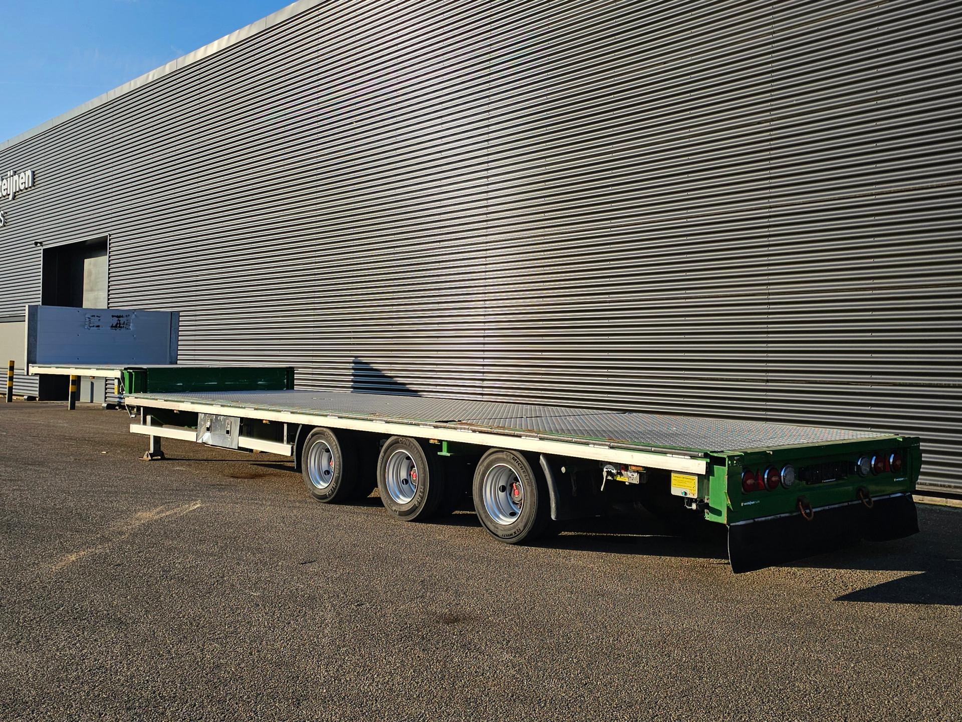 Foto 8 van Web Trailer 3 AXLE SEMI TRAILER / SAF