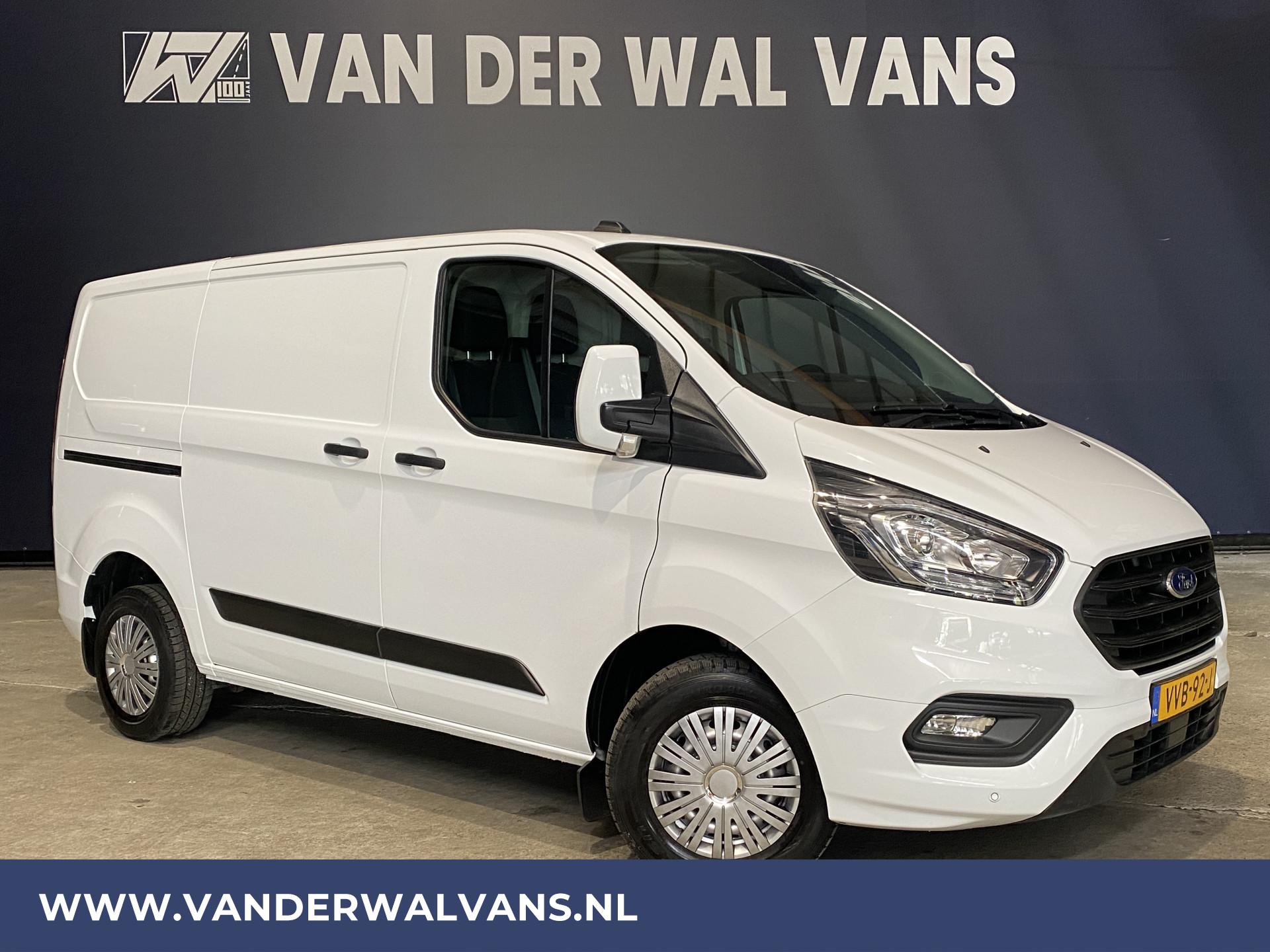 Foto 1 van Ford Transit Custom 2.0 TDCI 131pk L1H1 Euro6 Airco | Cruise | LED | Camera | 2500kg trekvermogen |