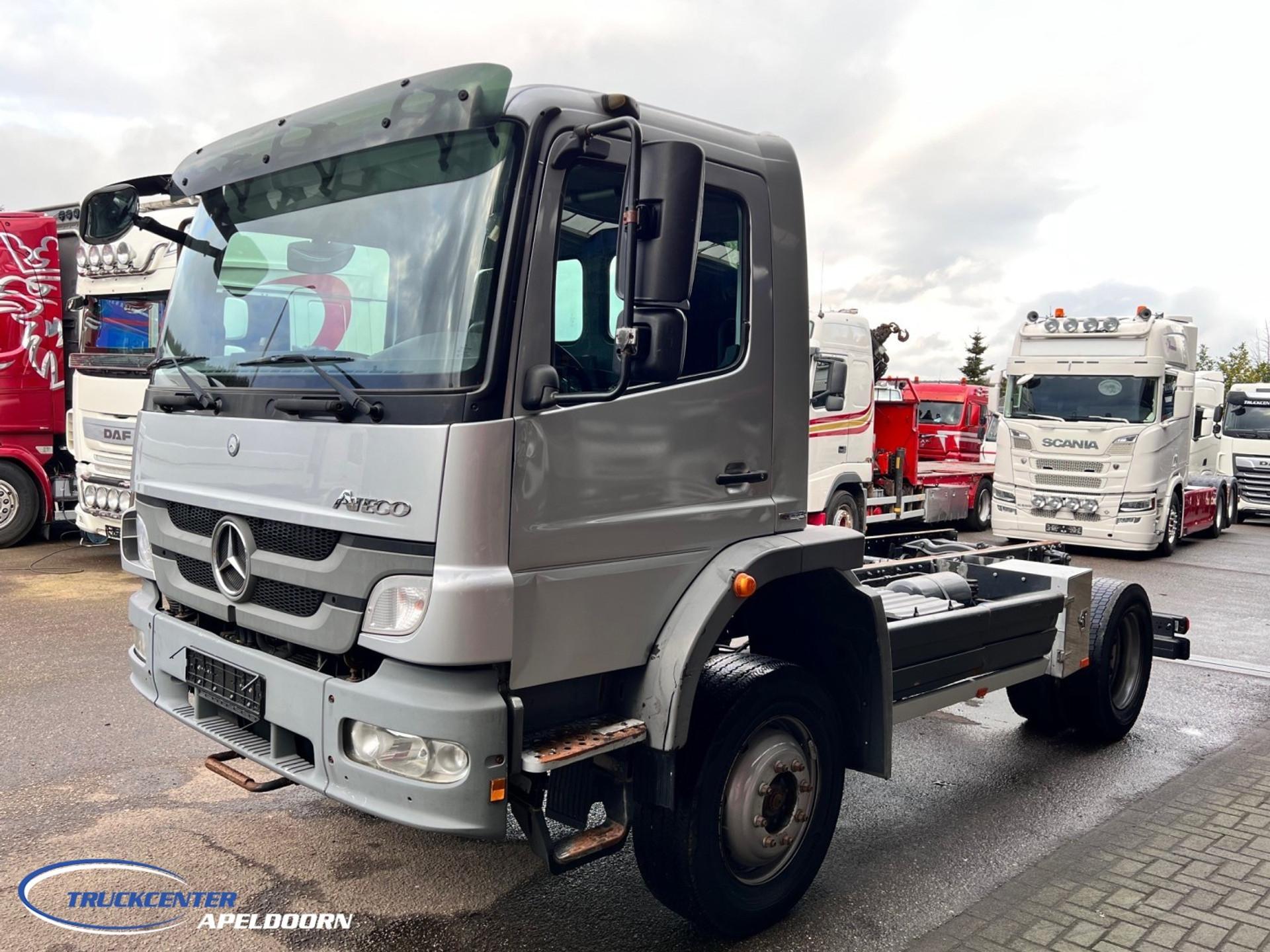 Foto 4 van Mercedes-Benz Atego 1524