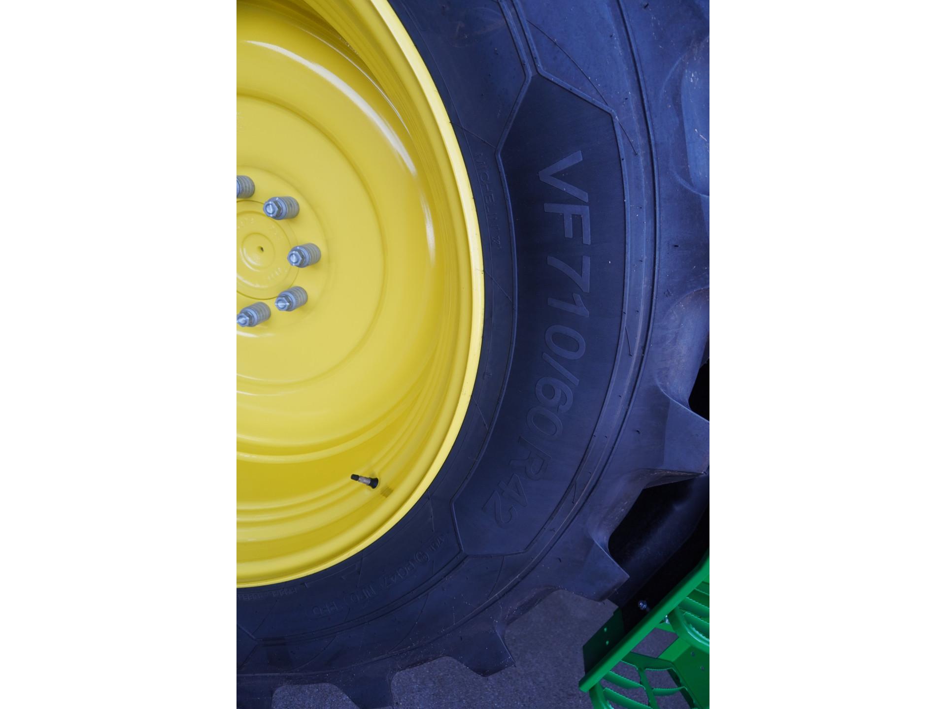 Foto 21 van John Deere 6R185