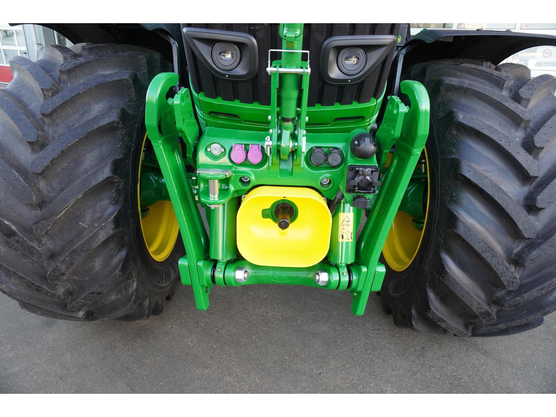 Foto 7 van John Deere 6R185