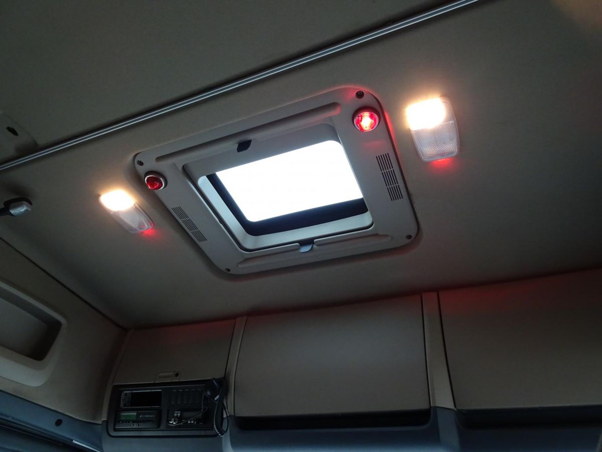 Foto 11 van Scania R450 EURO 6 / 6x2 BOOGIE / RETARDER