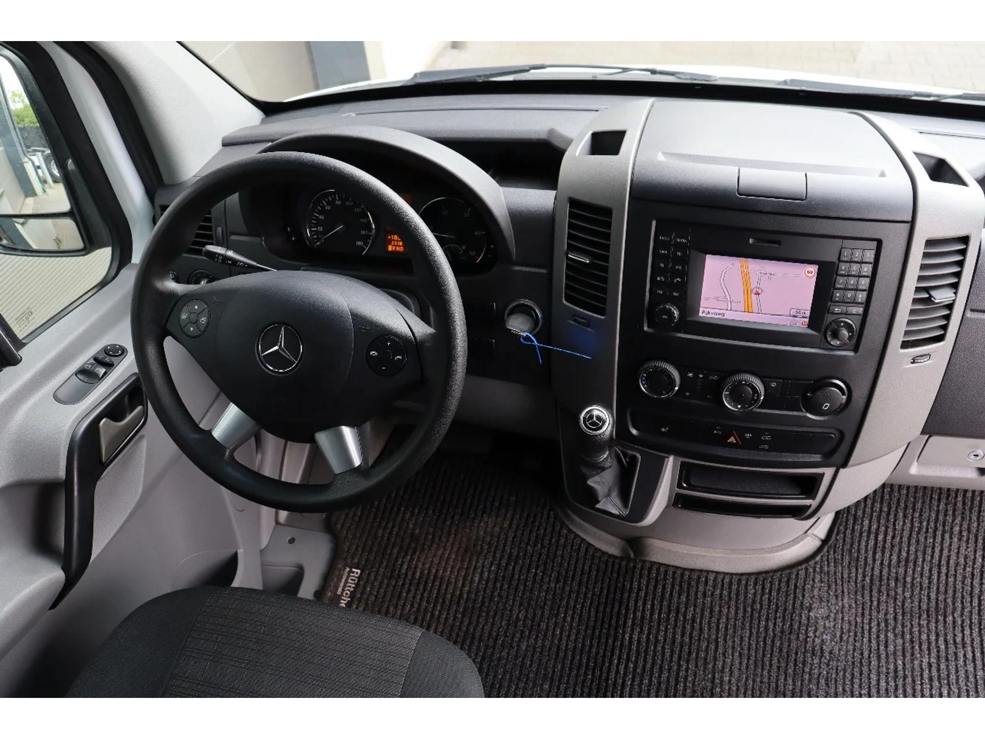 Foto 19 van Mercedes-Benz Sprinter 316 CDi L2H2 Automaat l Navi l Airco l Camera l Cruise Control