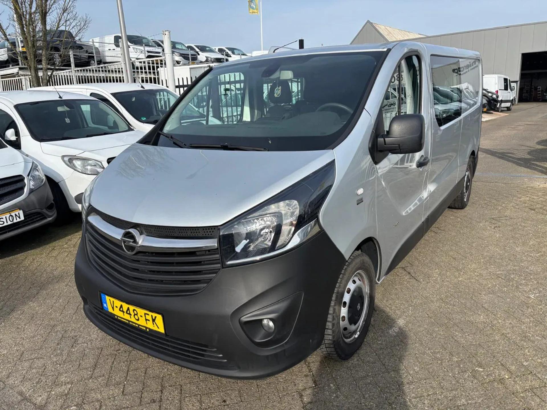 Foto 2 van Opel 1.6CDTI L2H1 Dubbelcabine Airco Navi Cruisecontrol Trekhaak