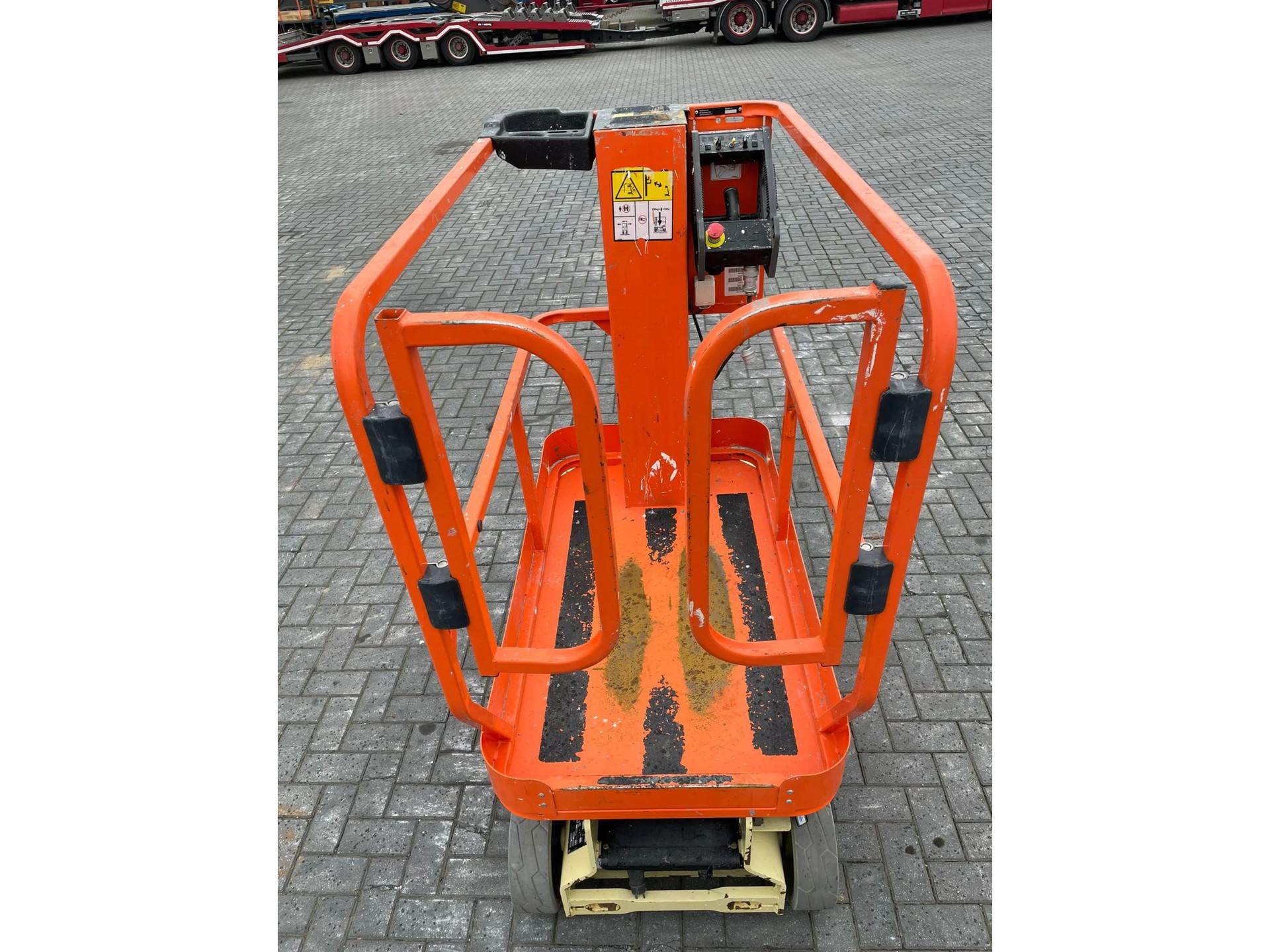 Foto 11 van JLG 1230 ES | 5.6 M | 227 KG | GOOD CONDITION