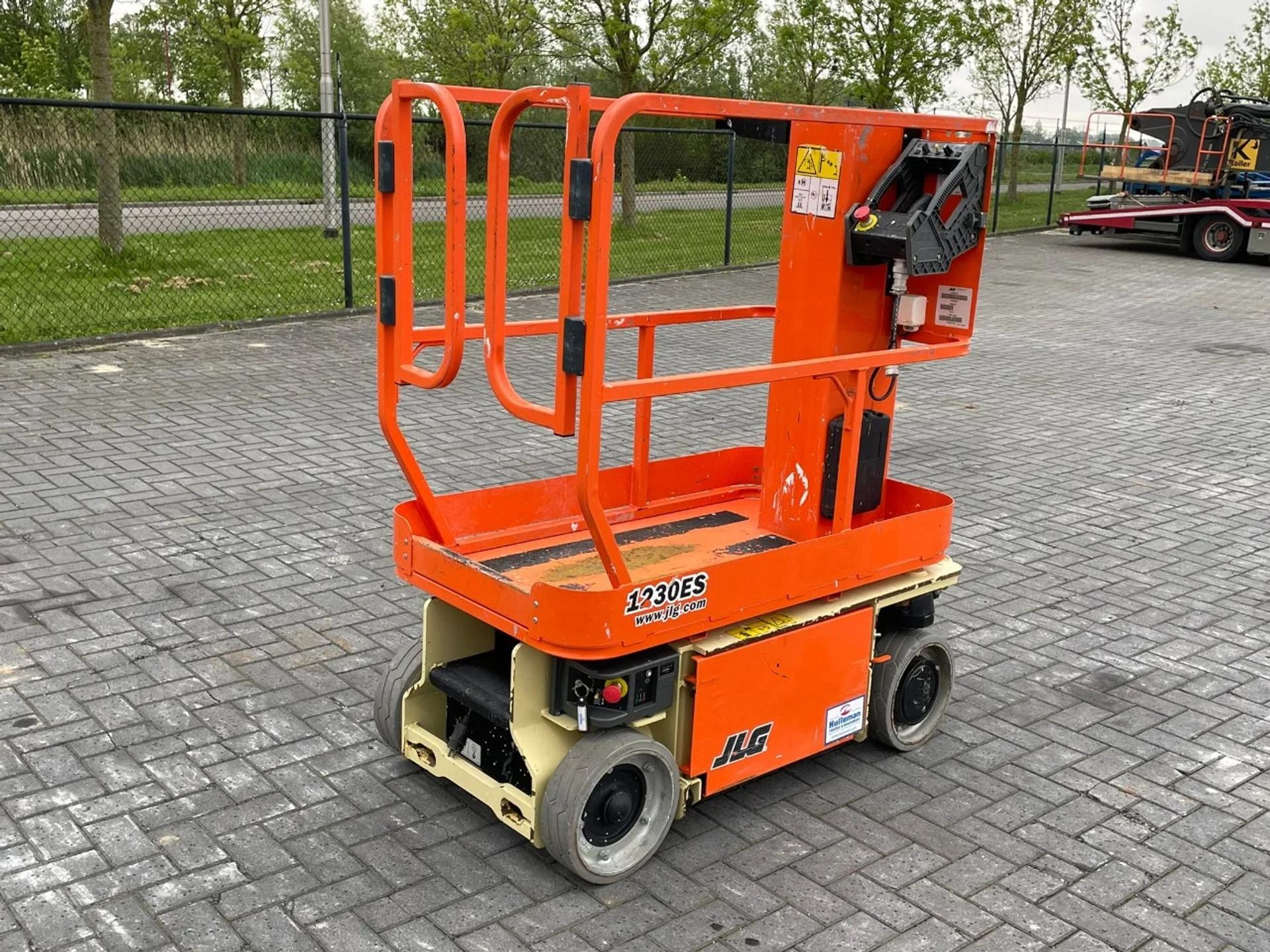 Foto 2 van JLG 1230 ES | 5.6 M | 227 KG | GOOD CONDITION