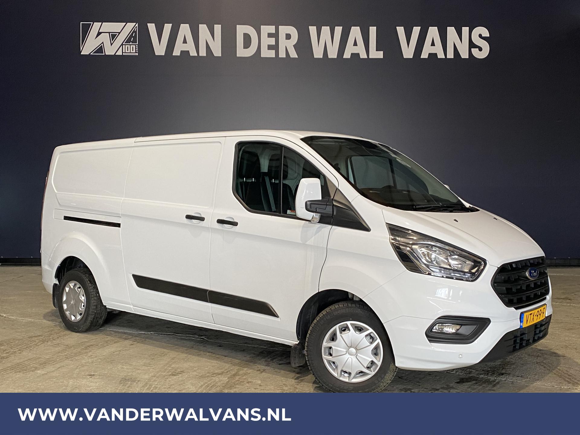 Foto 1 van Ford Transit Custom 2.0TDCI L2H1 Euro6 Airco | Cruise | LED | 2800kg trekvermogen