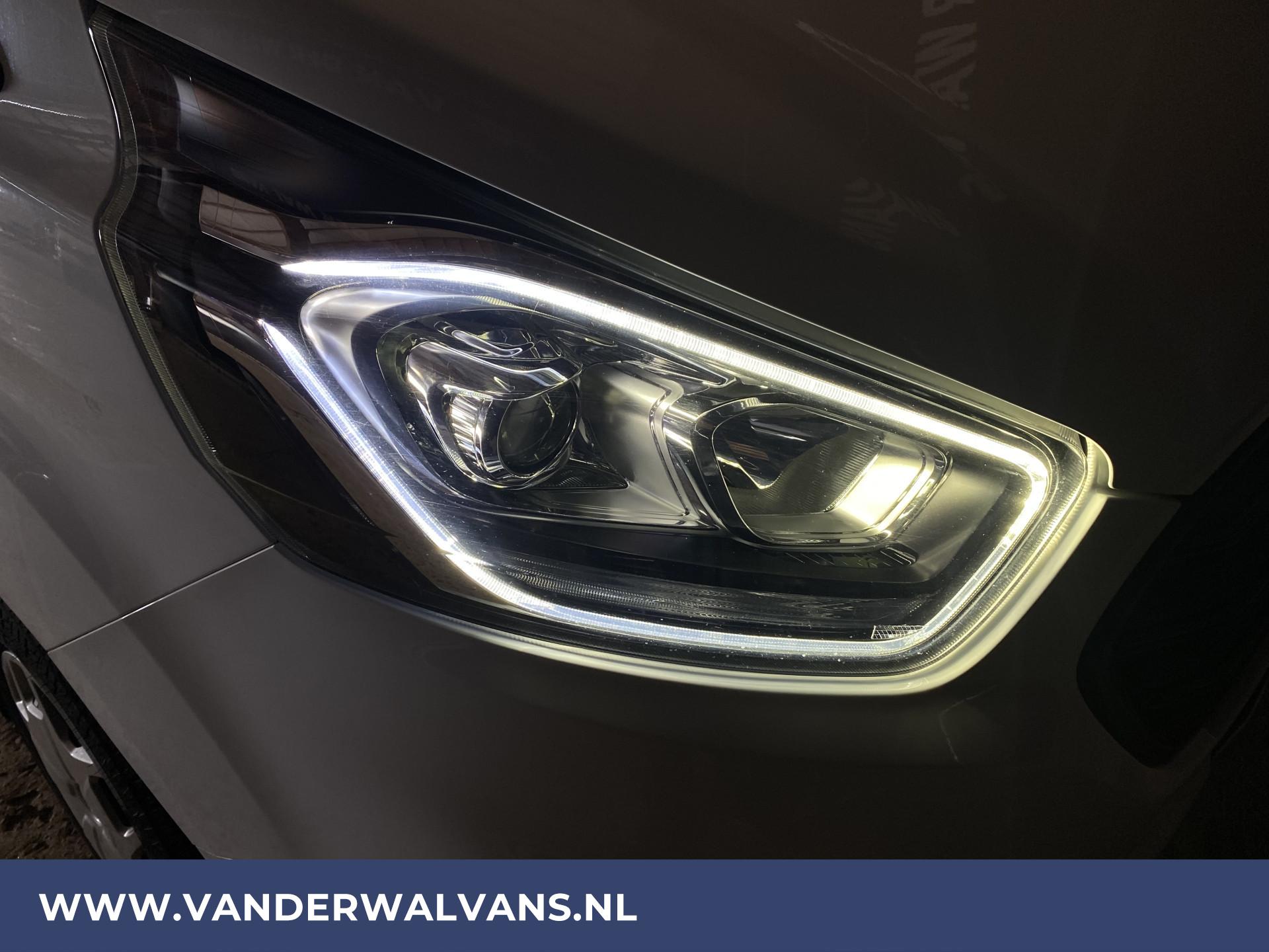 Foto 14 van Ford Transit Custom 2.0TDCI L2H1 Euro6 Airco | Cruise | LED | 2800kg trekvermogen