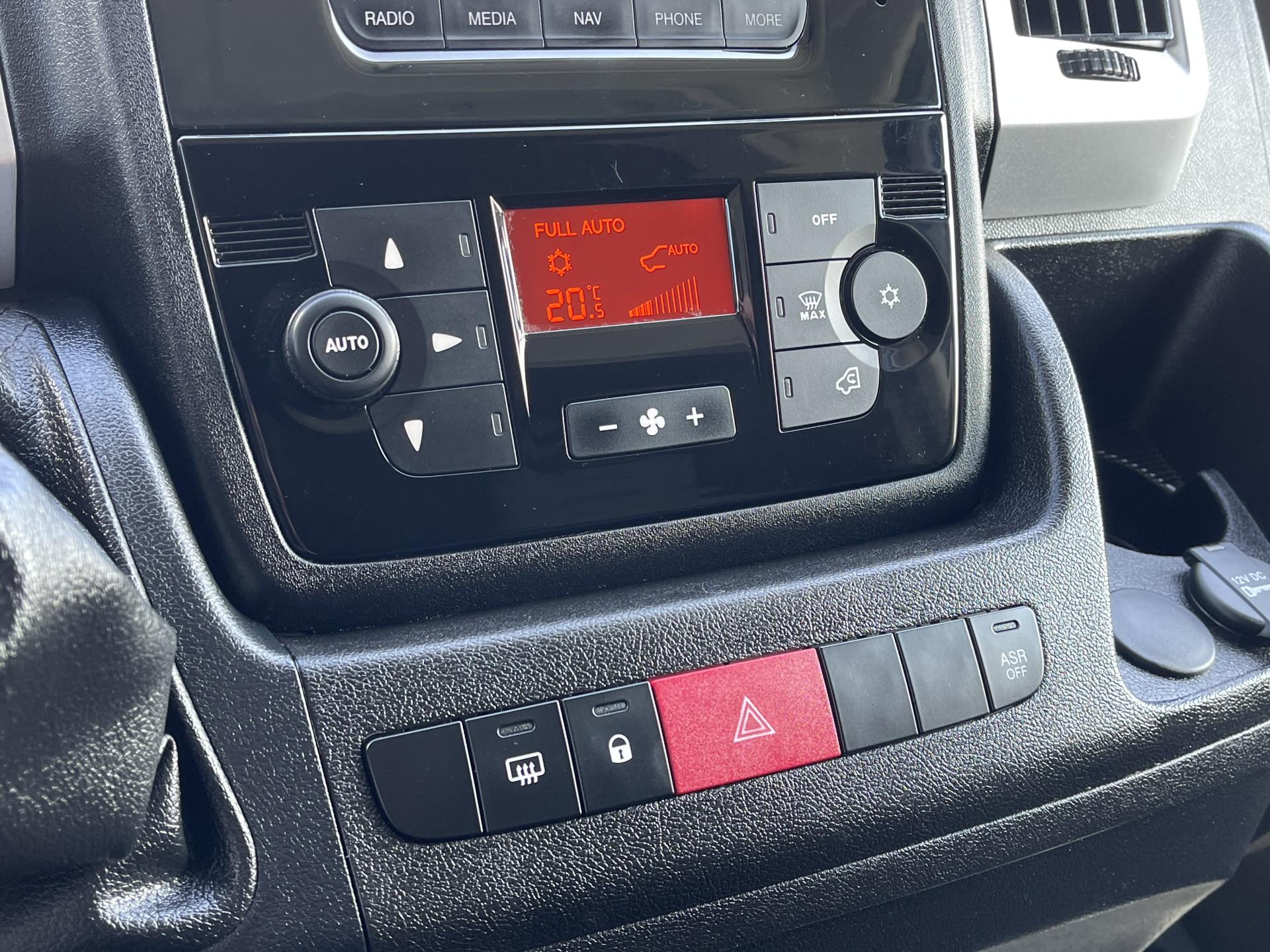 Foto 16 van Fiat Ducato 2.3 MultiJet 130 PK / L3H2 / ORIG. NL / TREKHAAK / AIRCO / CRUISE / NAVI / CAMERA
