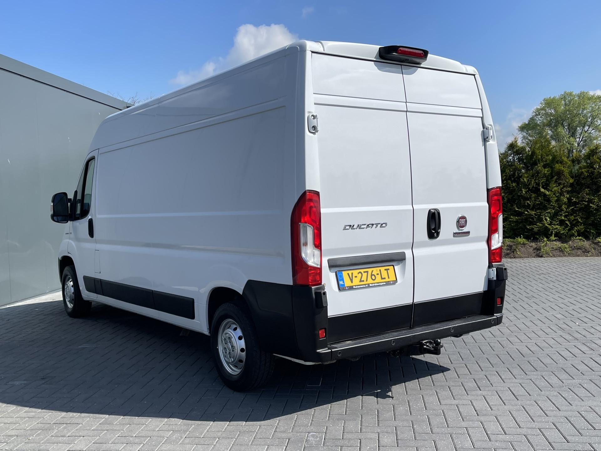 Foto 4 van Fiat Ducato 2.3 MultiJet 130 PK / L3H2 / ORIG. NL / TREKHAAK / AIRCO / CRUISE / NAVI / CAMERA